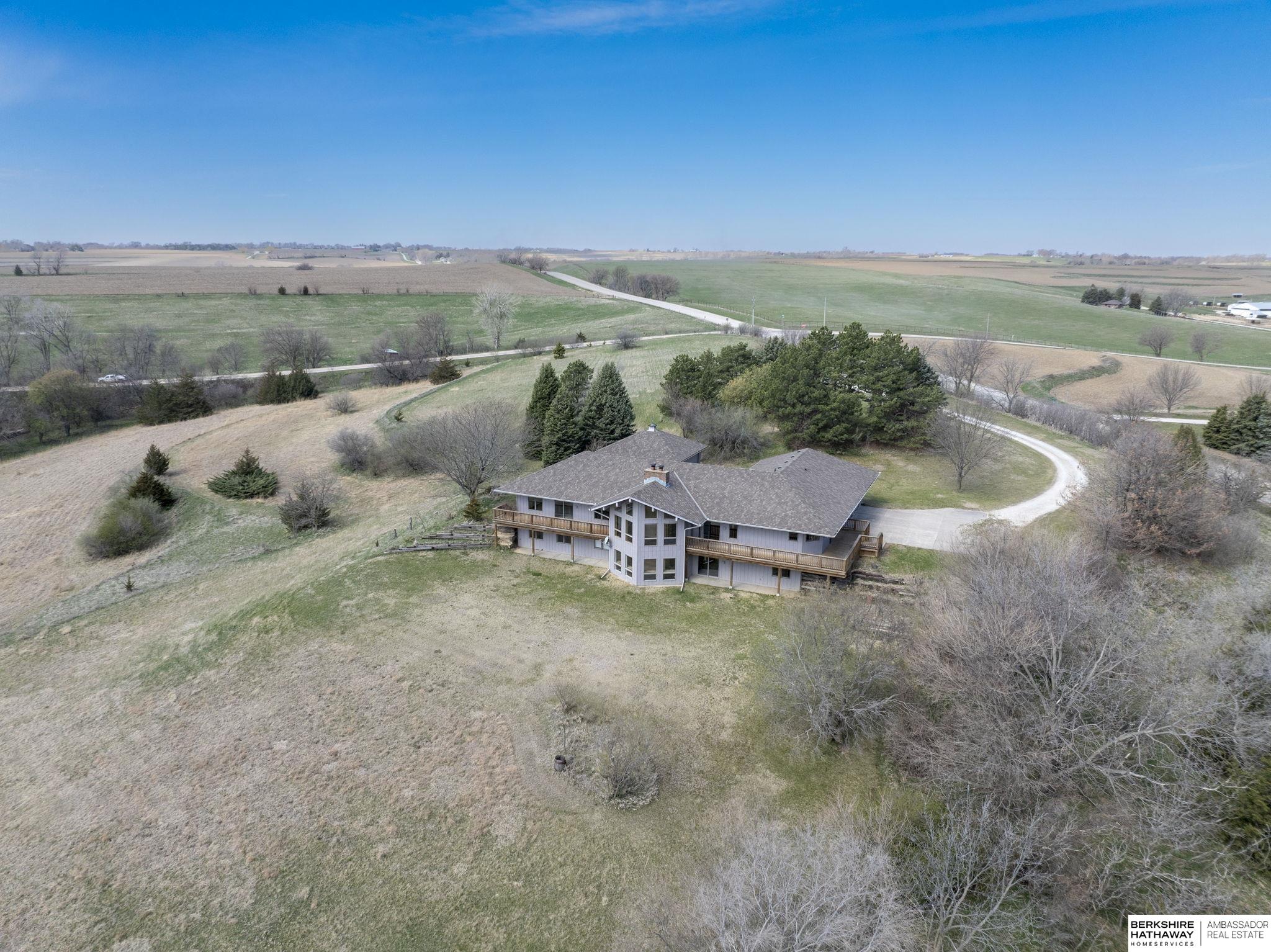 9525 Pawnee Road