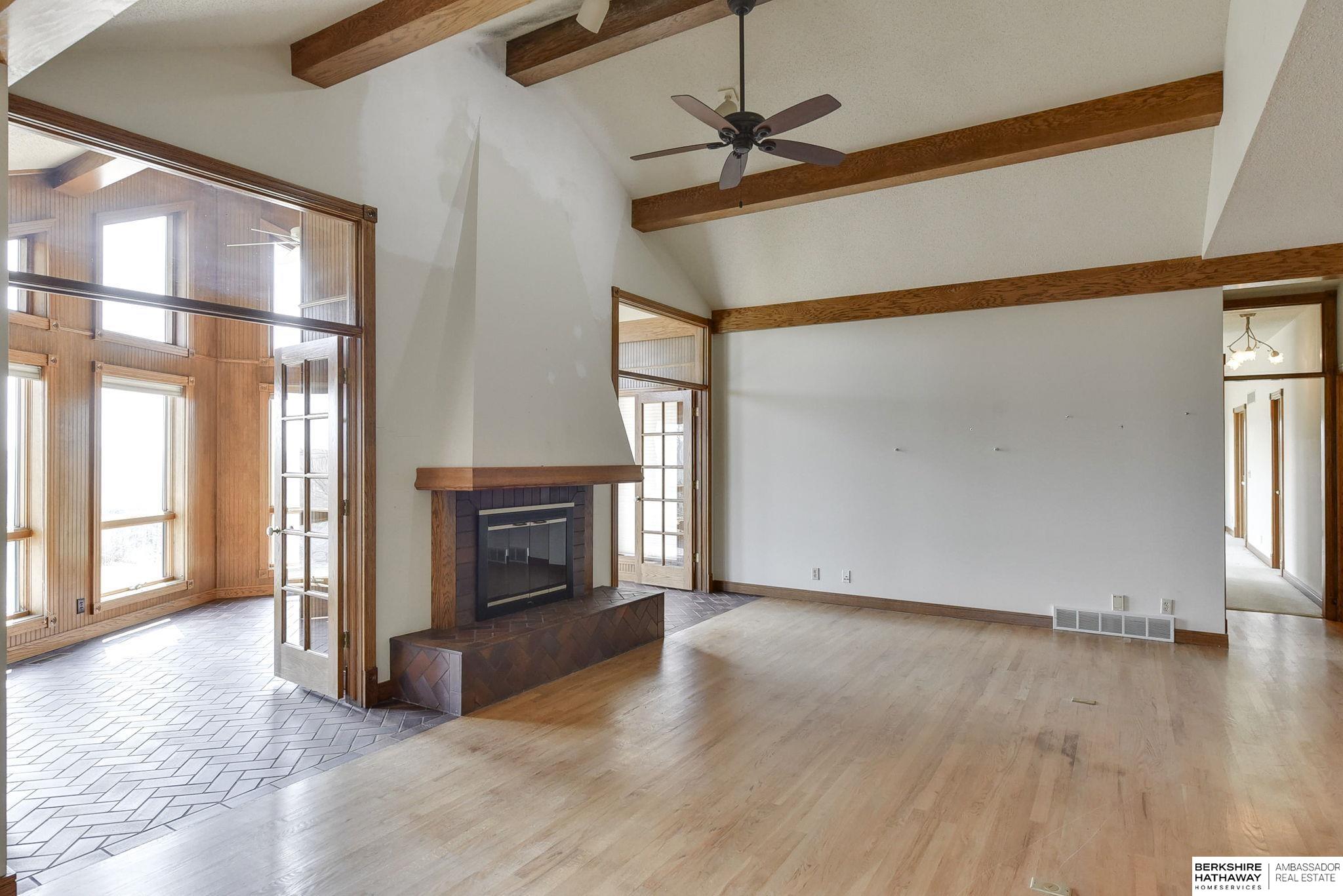 9525 Pawnee Road