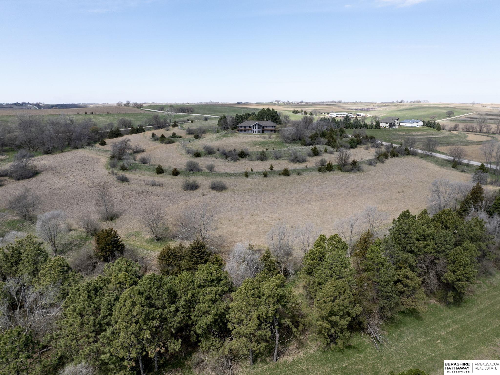 9525 Pawnee Road