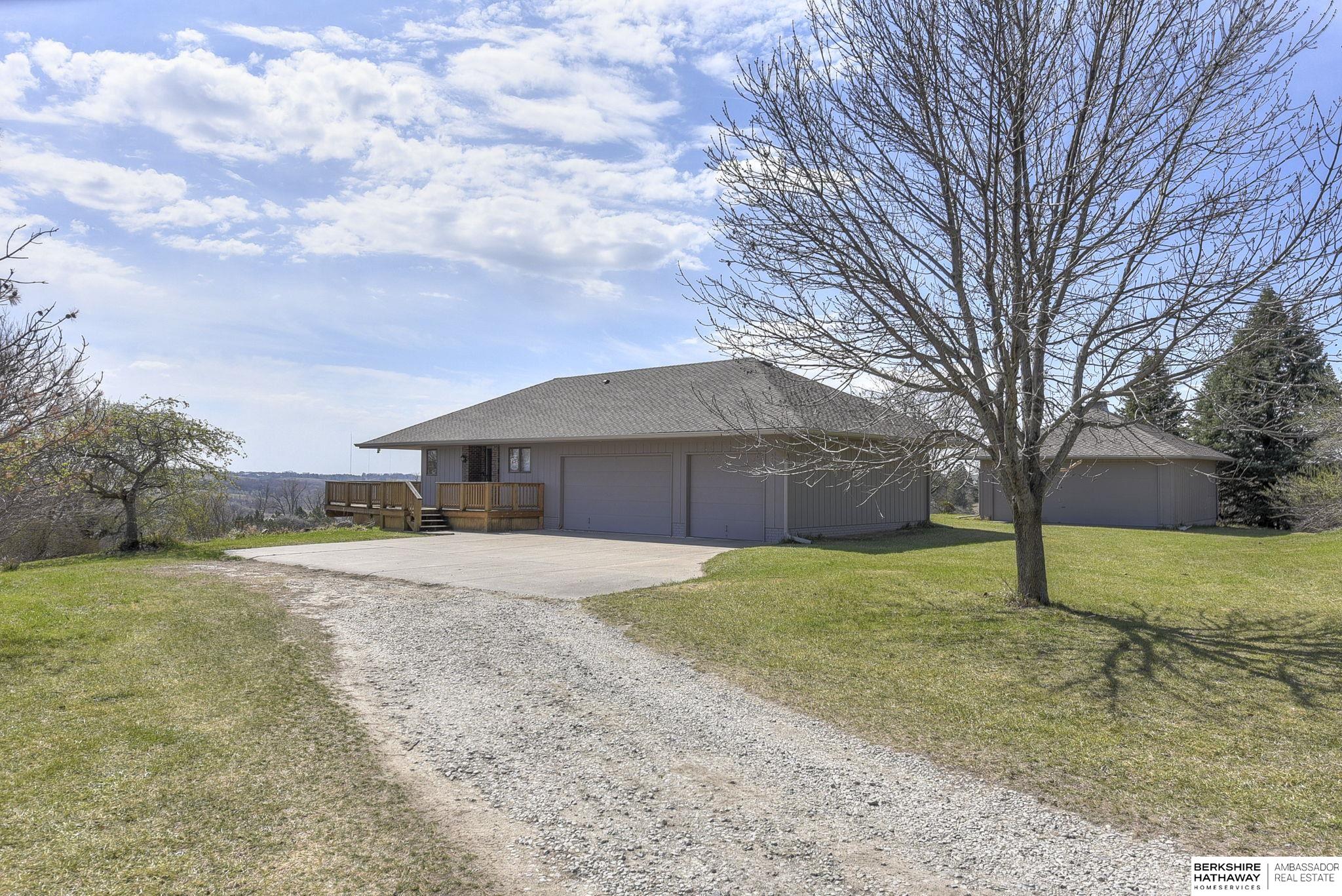 9525 Pawnee Road