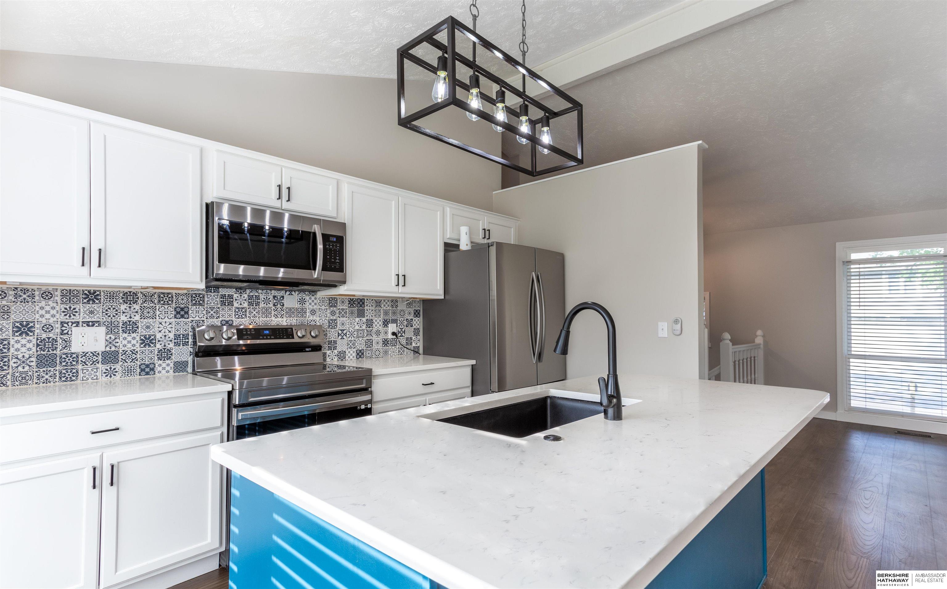 324 N 152nd Street