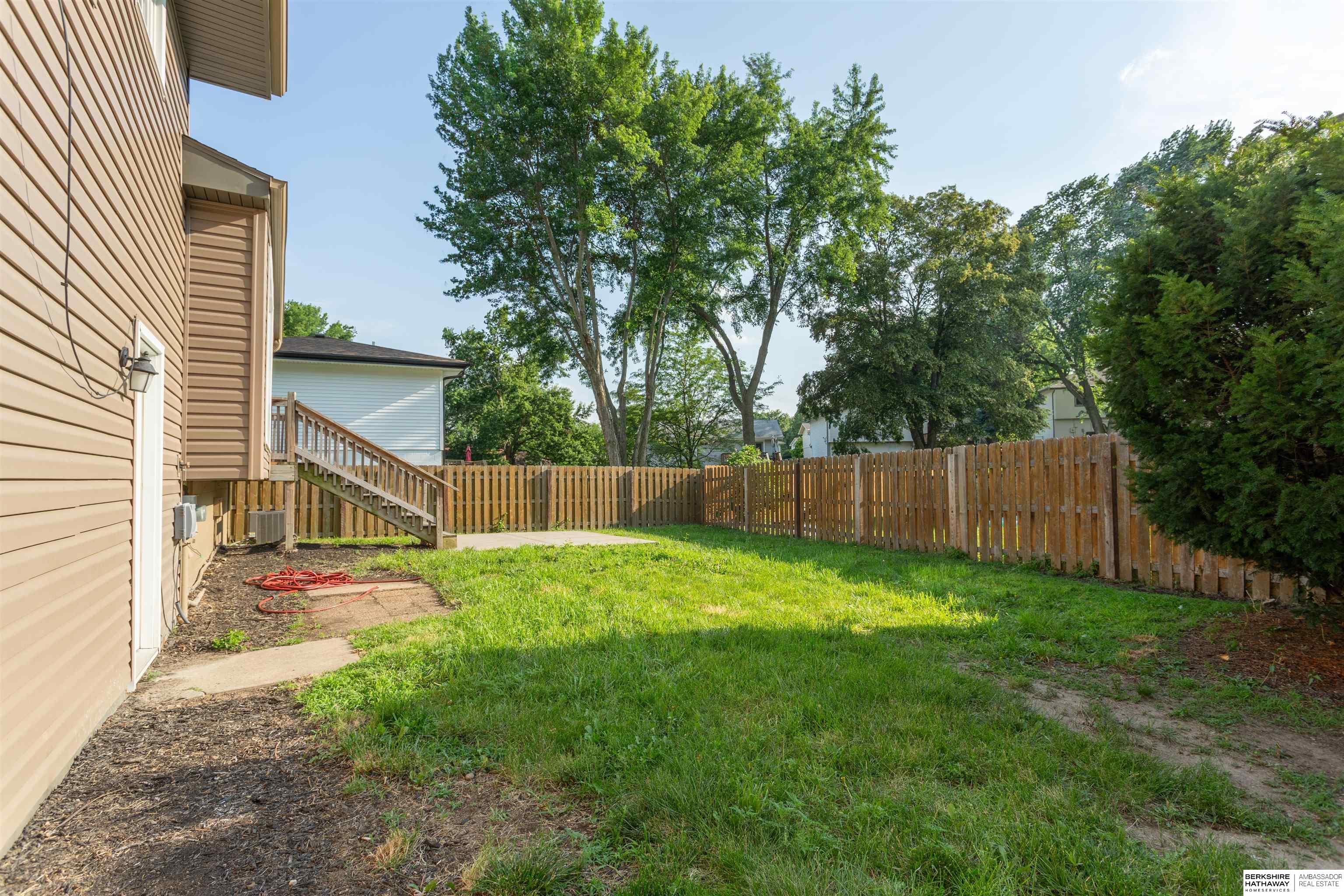 324 N 152nd Street