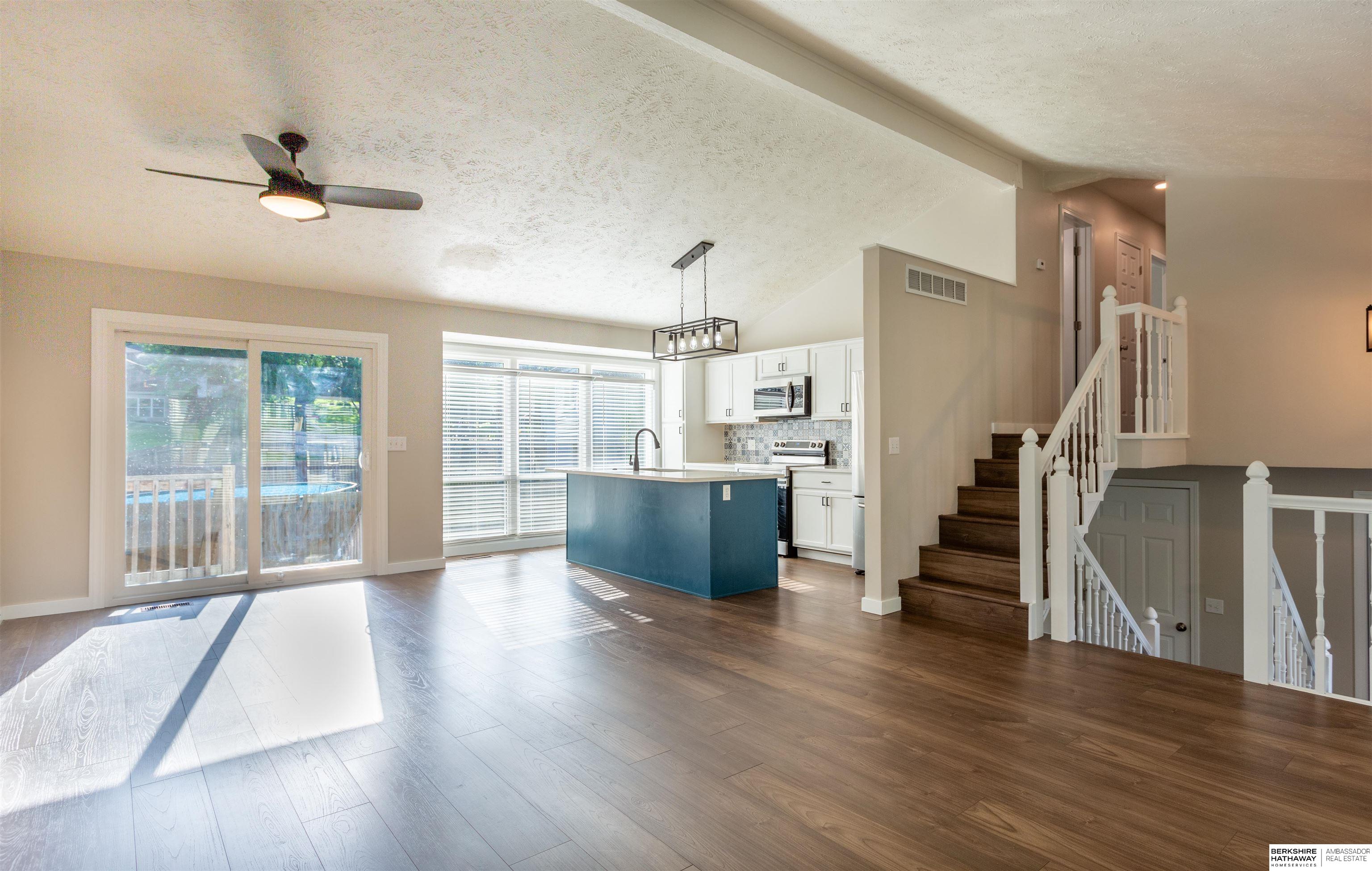 324 N 152nd Street