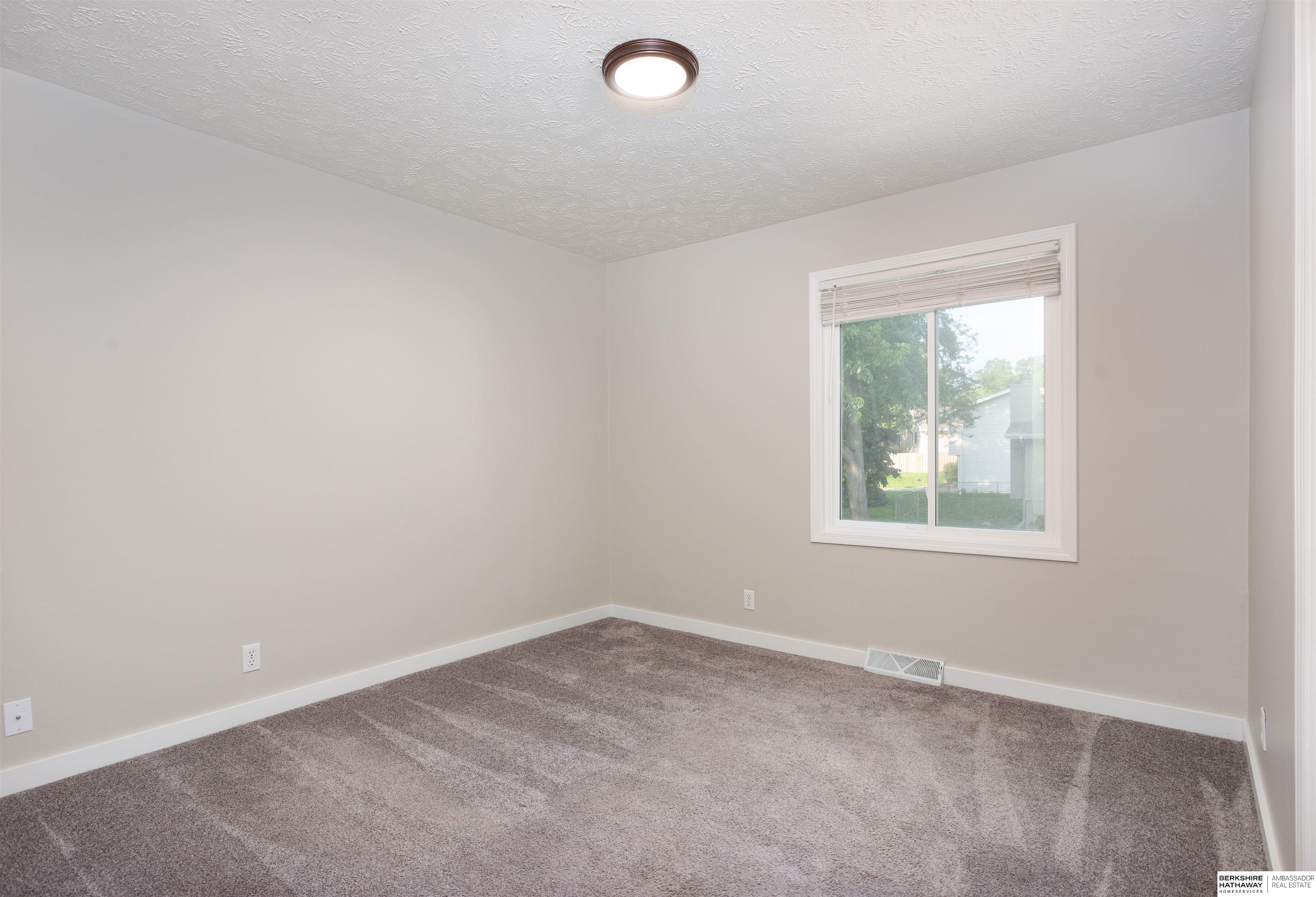 324 N 152nd Street
