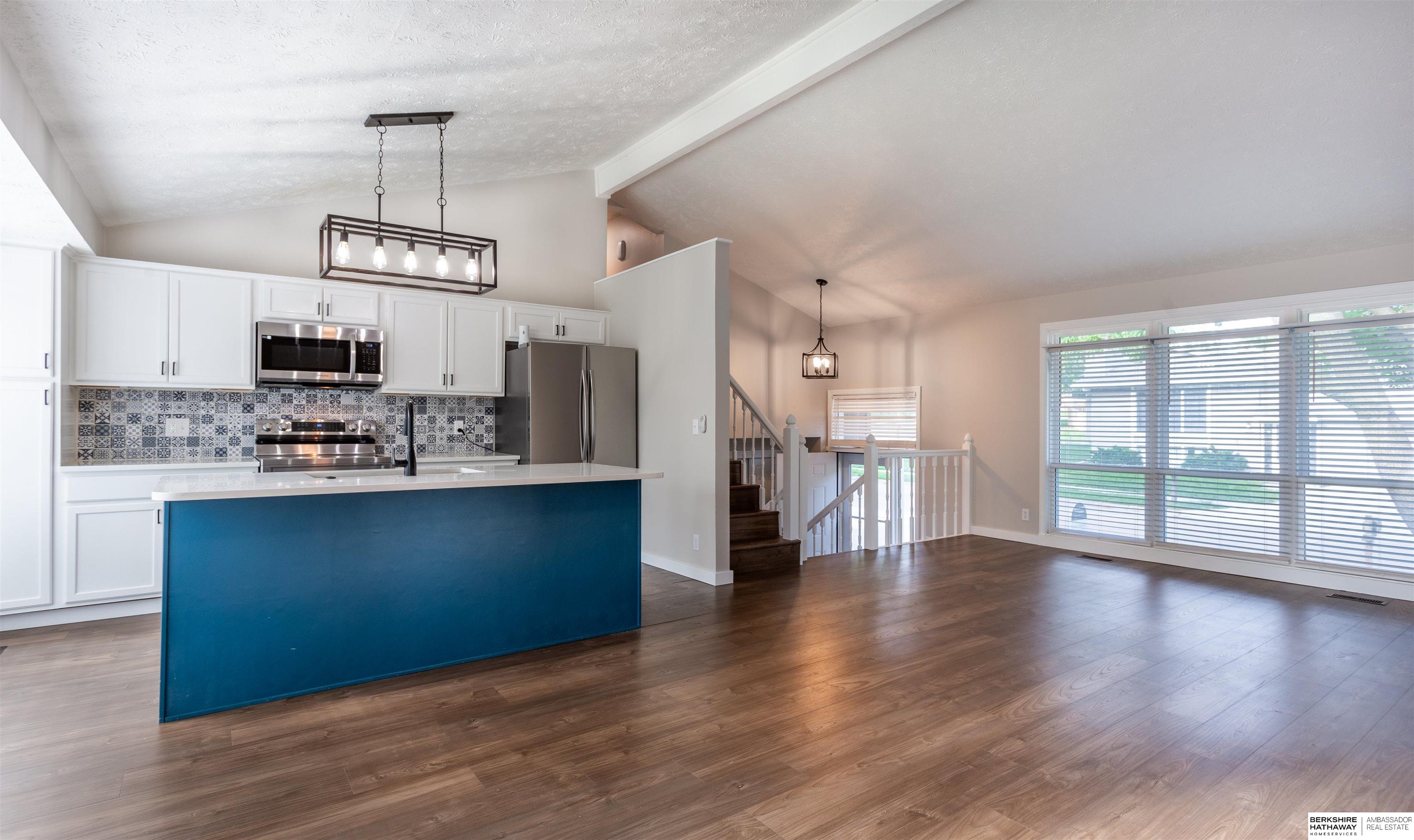 324 N 152nd Street