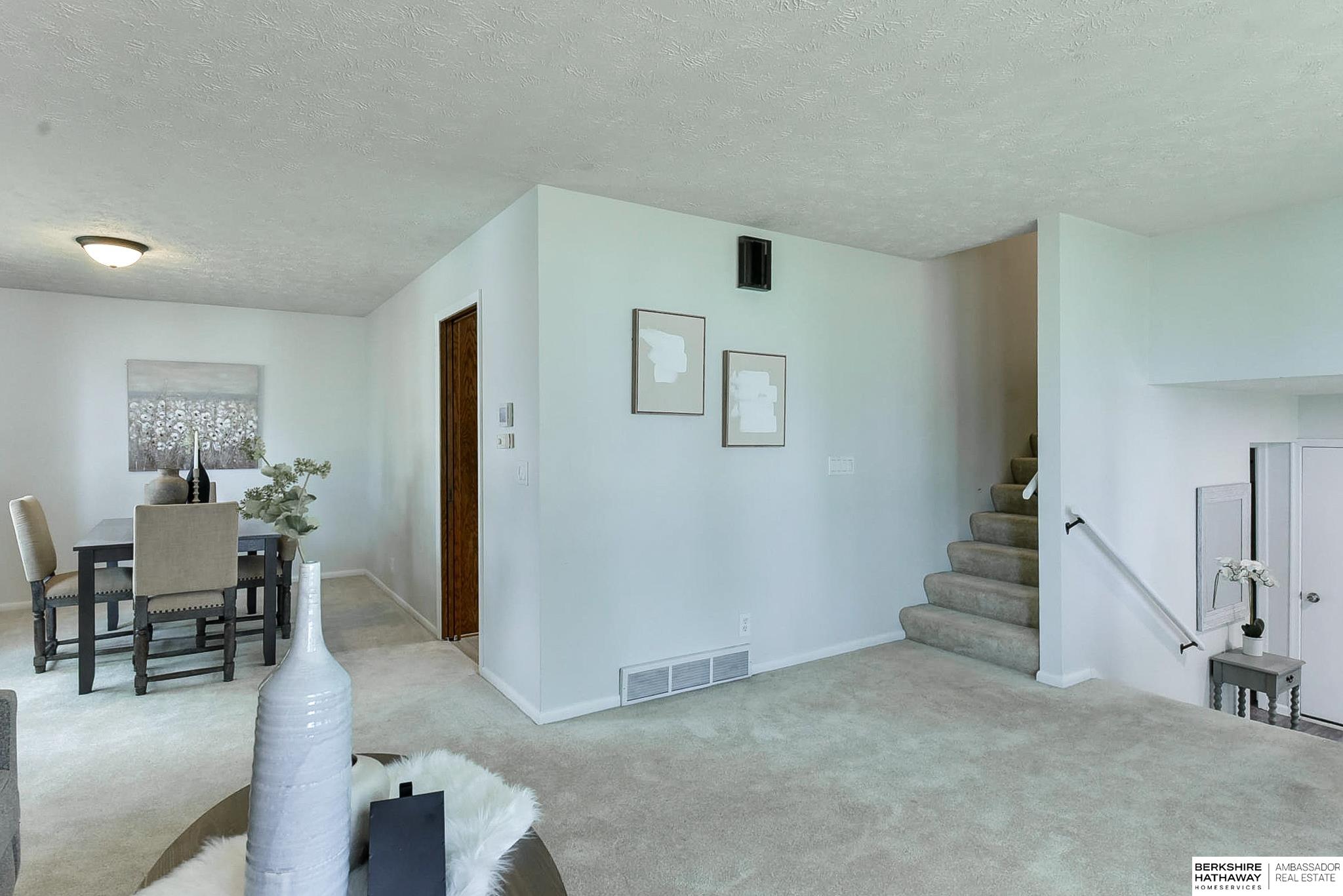 1103 Lafayette Drive