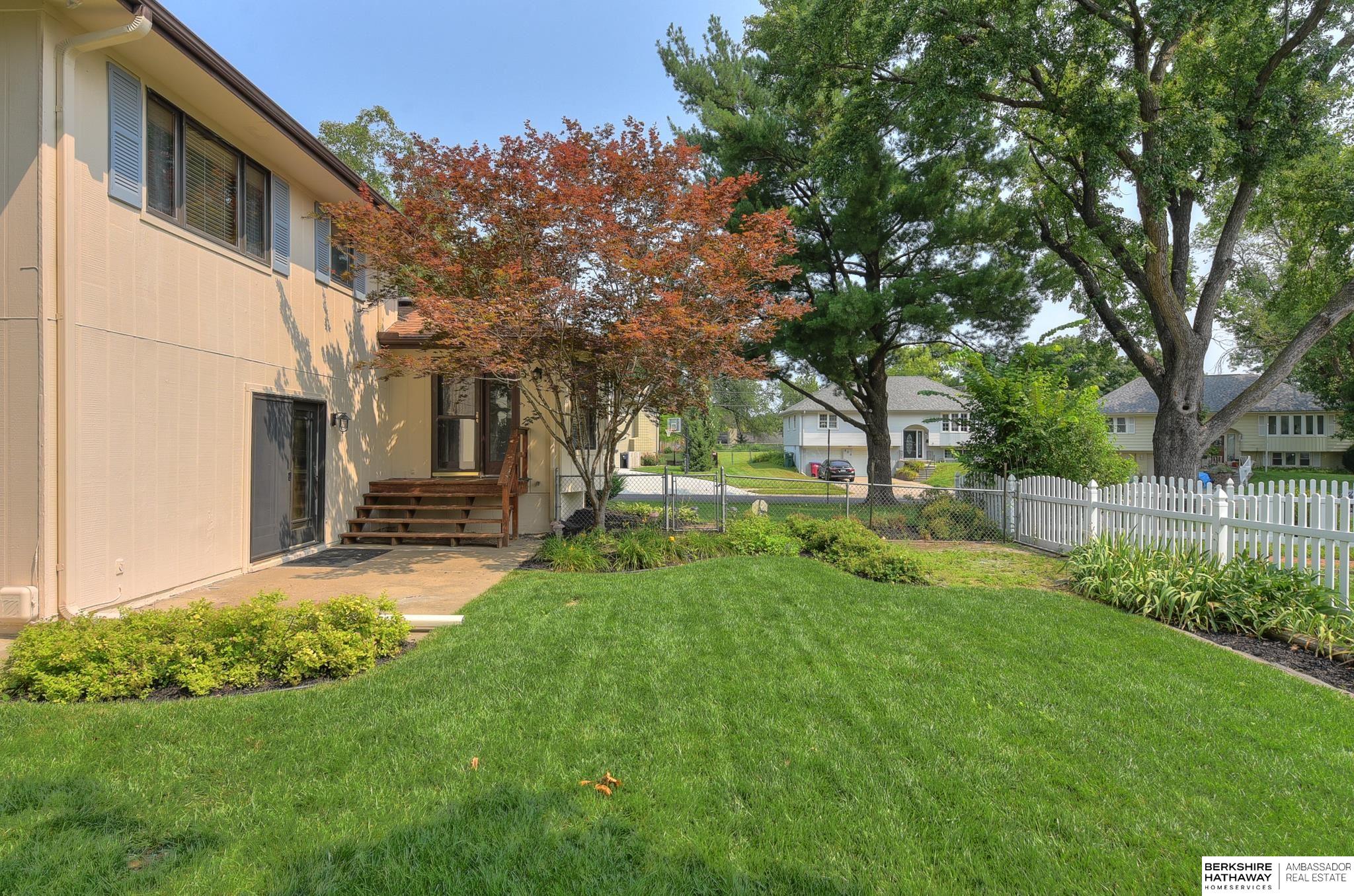 1103 Lafayette Drive
