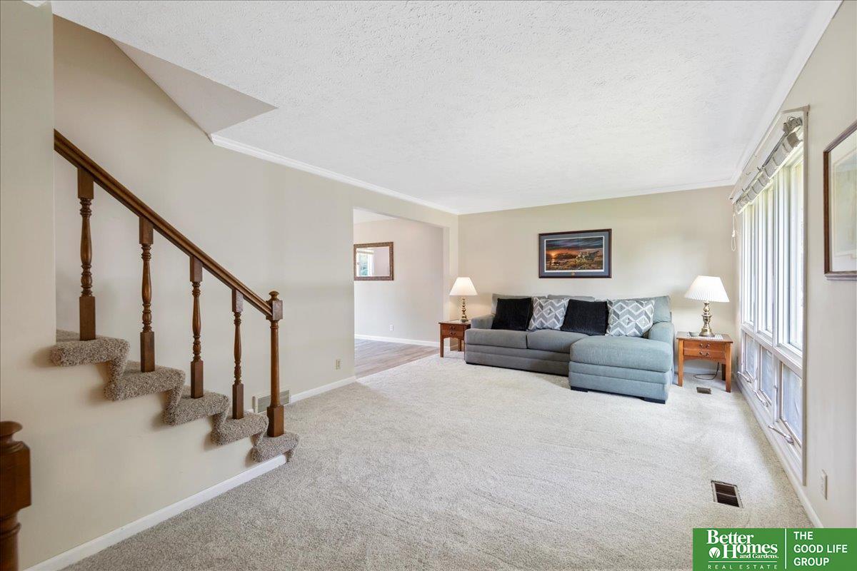 21423 Shamrock Circle