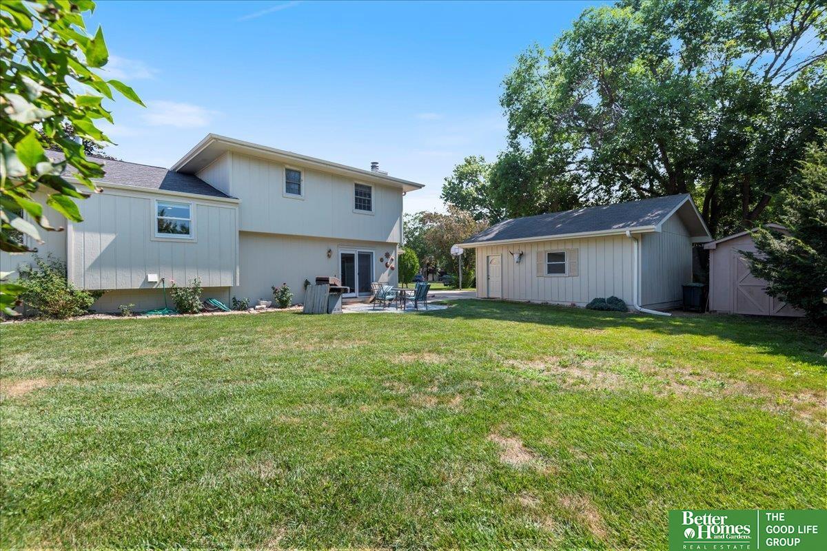 21423 Shamrock Circle