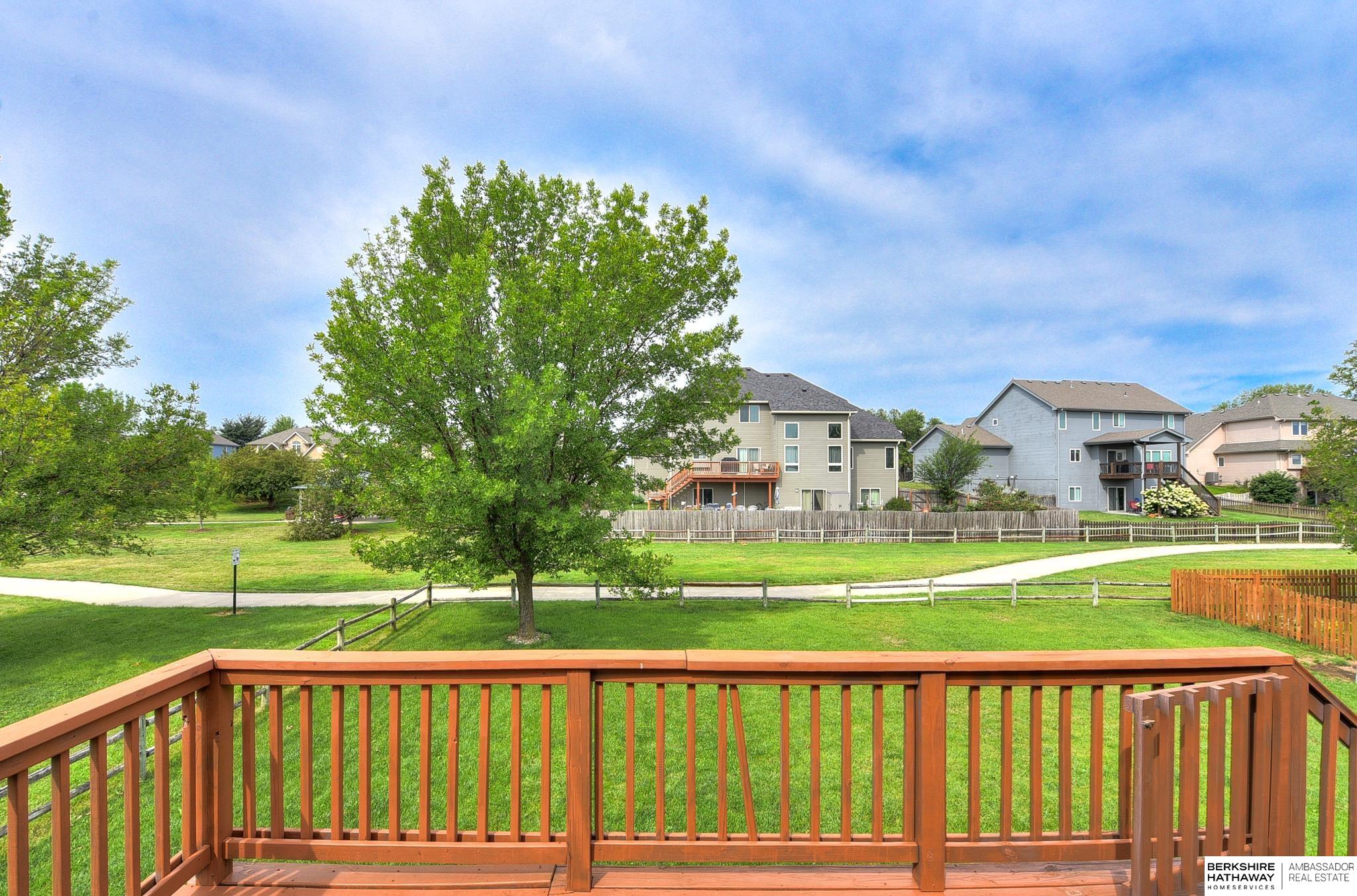 1812 Ridgeview Drive