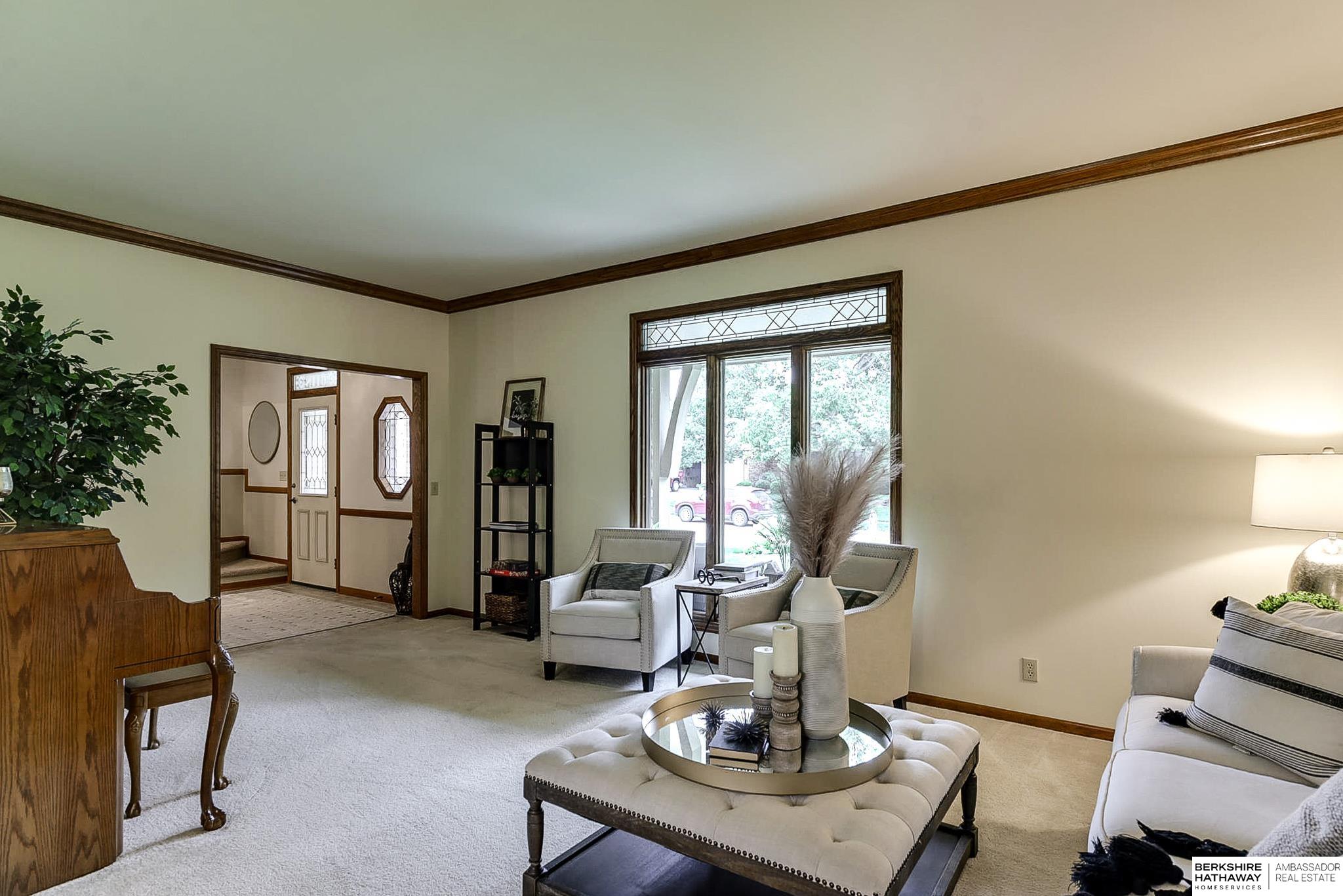 6118 S 102 Terrace