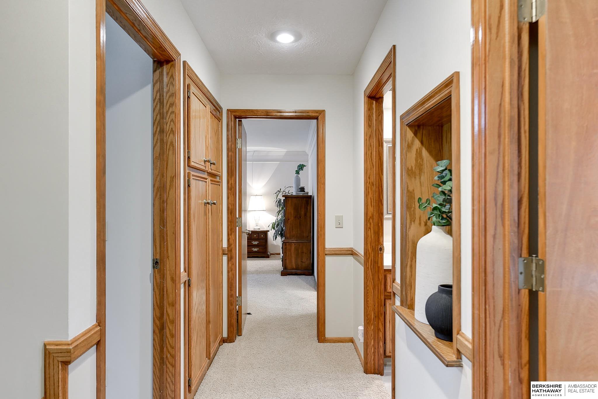 6118 S 102 Terrace