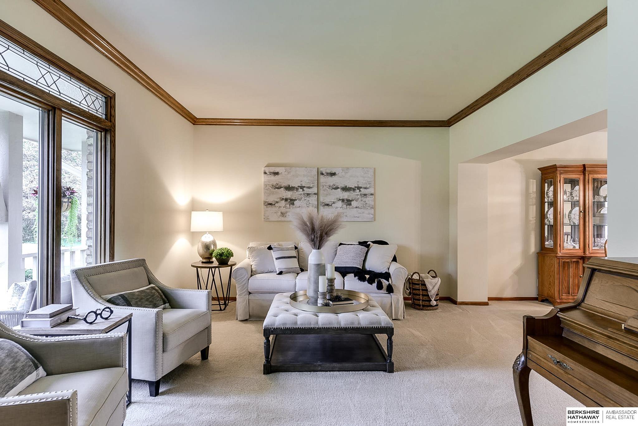 6118 S 102 Terrace