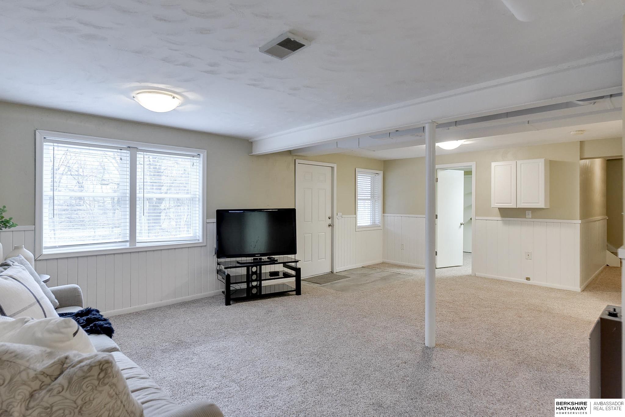 3609 Armbrust Drive