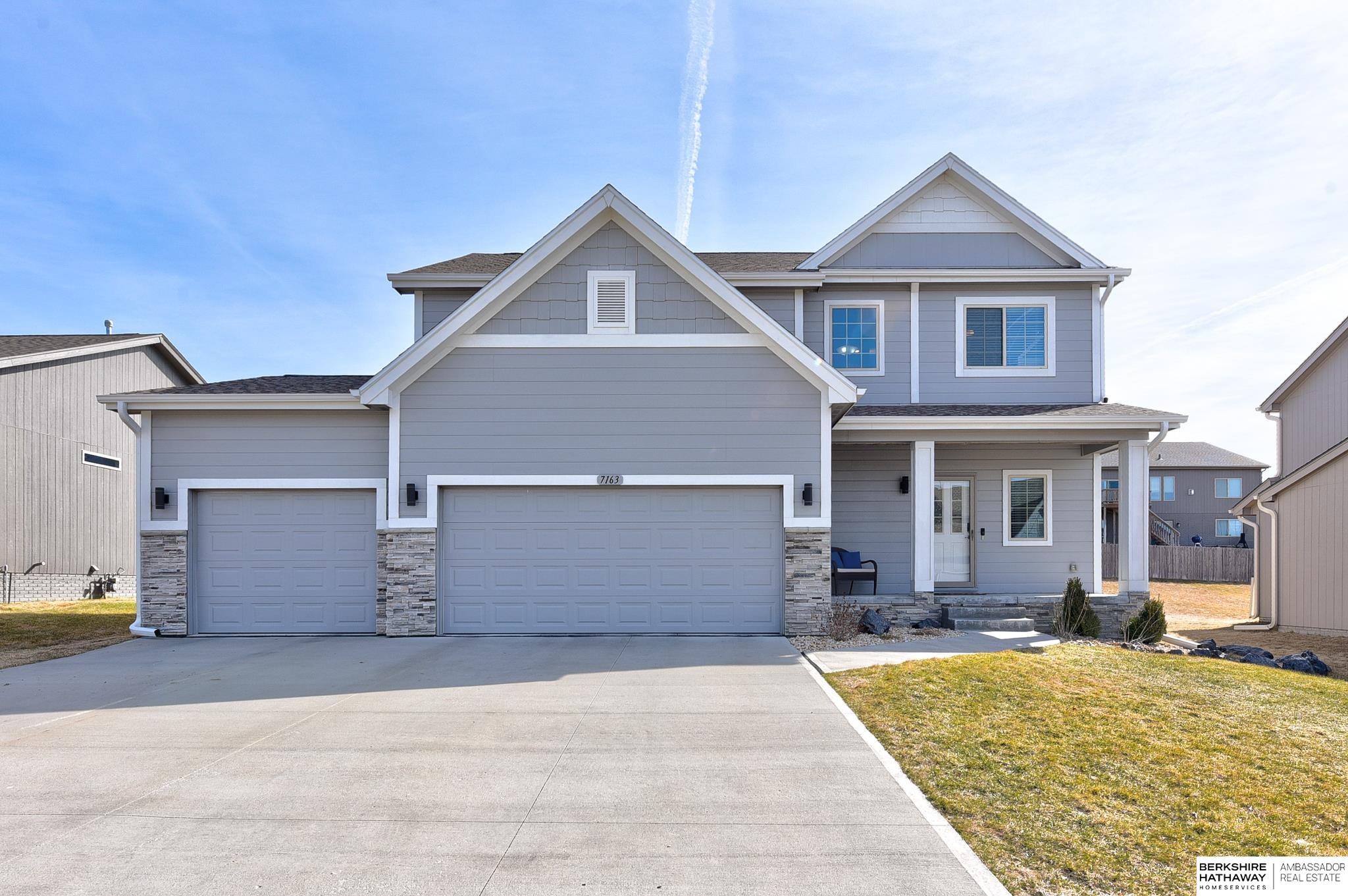 7163 N 164th Street
