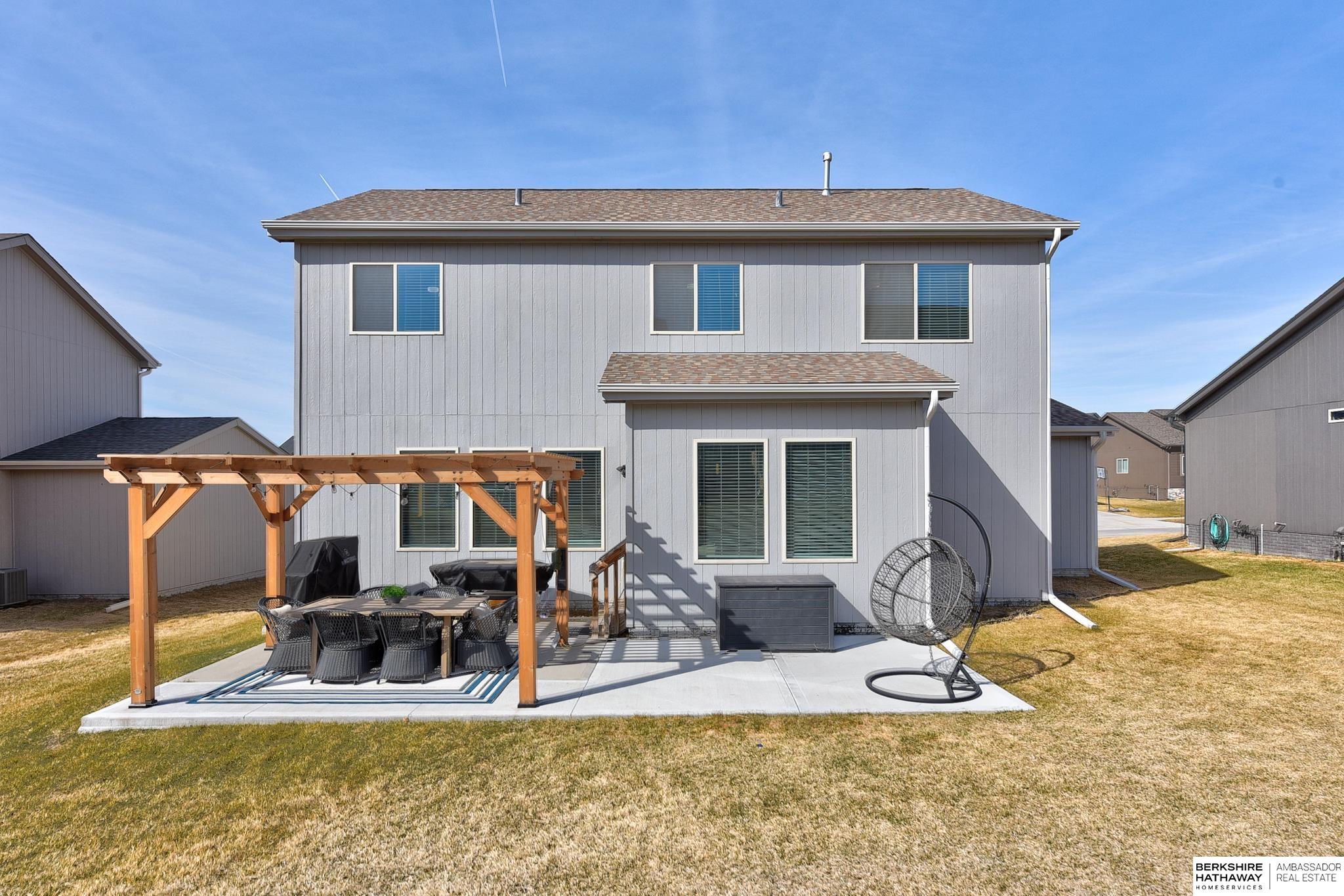 7163 N 164th Street