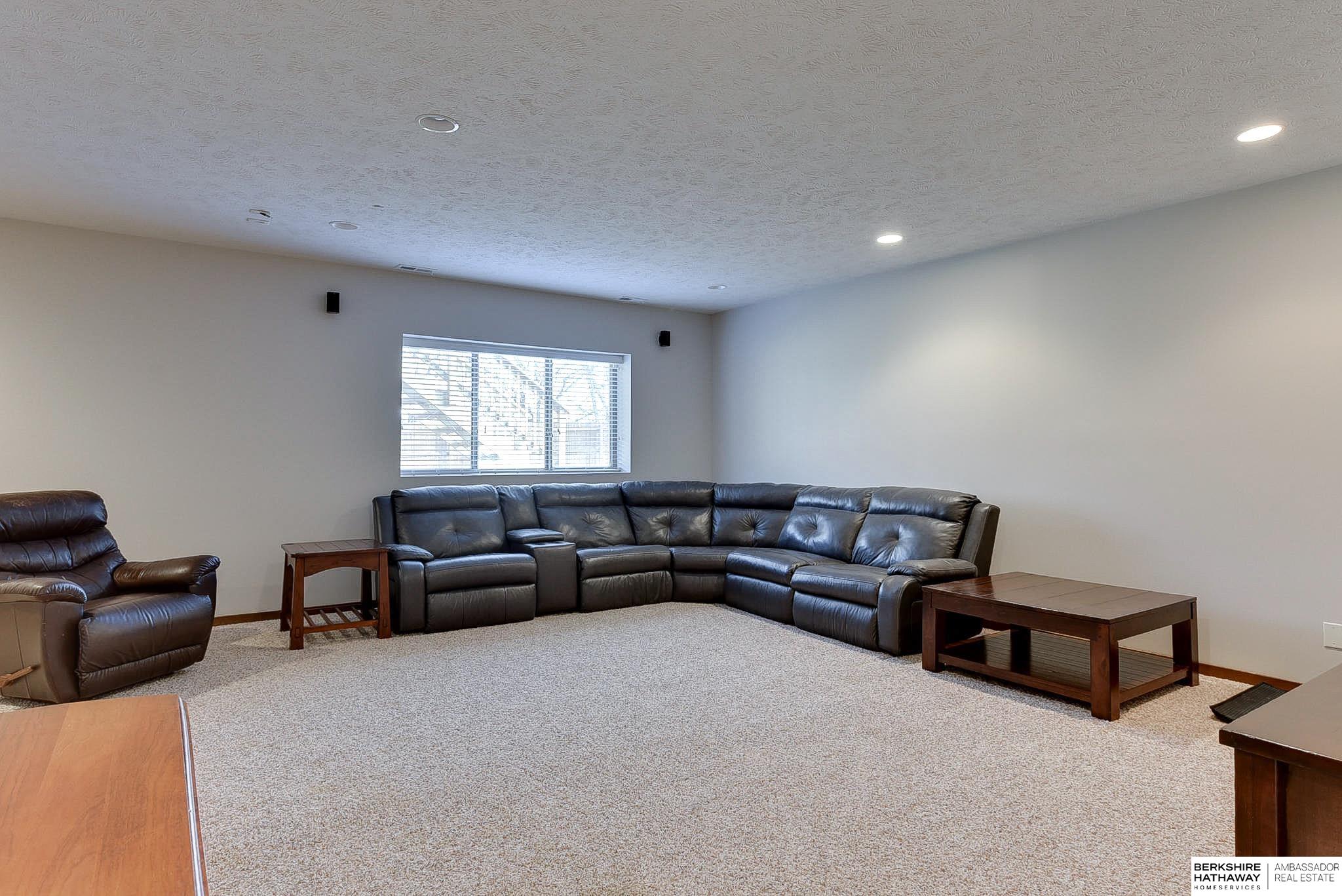 9424 Northern Sky Road