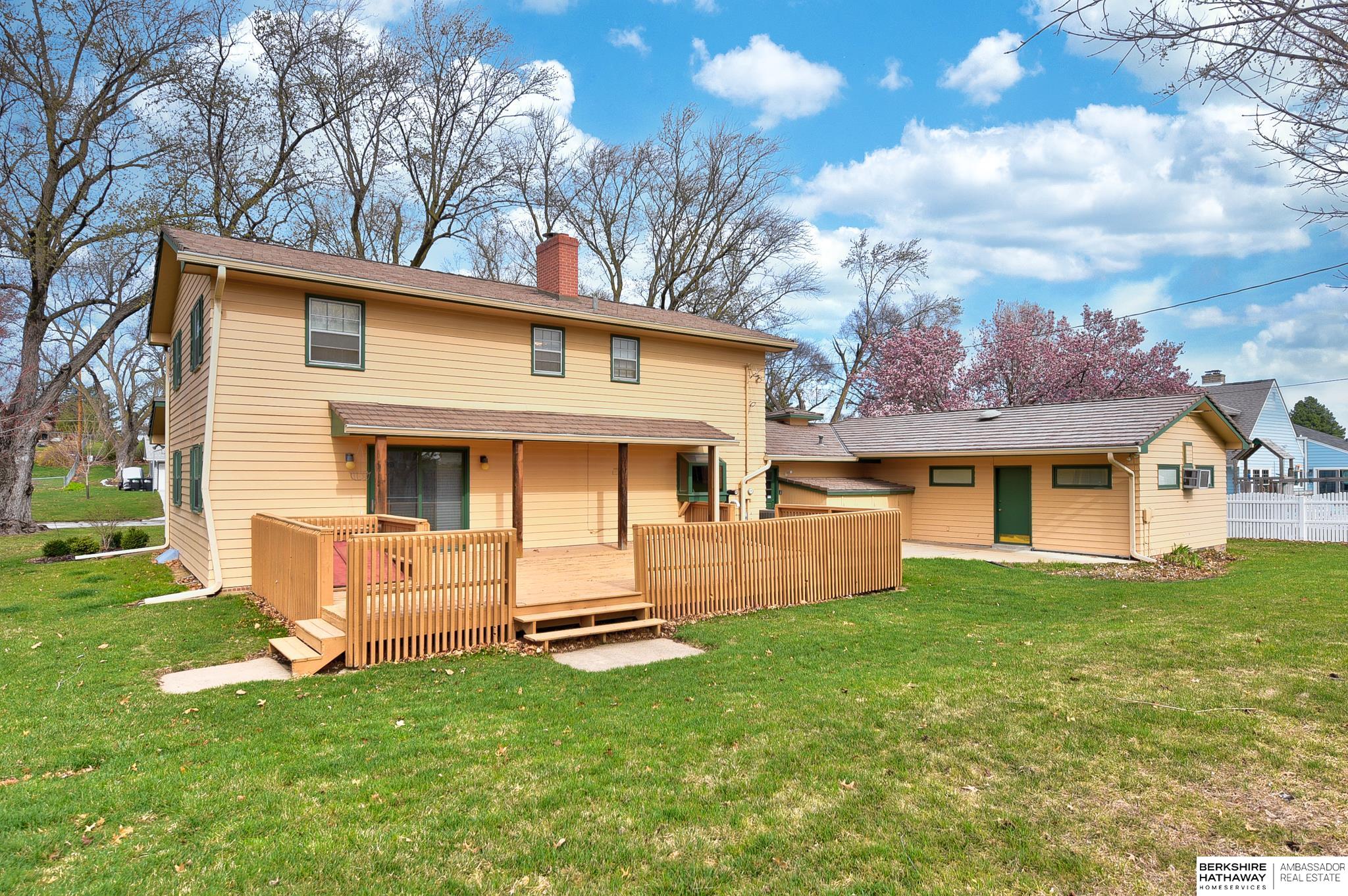 607 Meadow Road