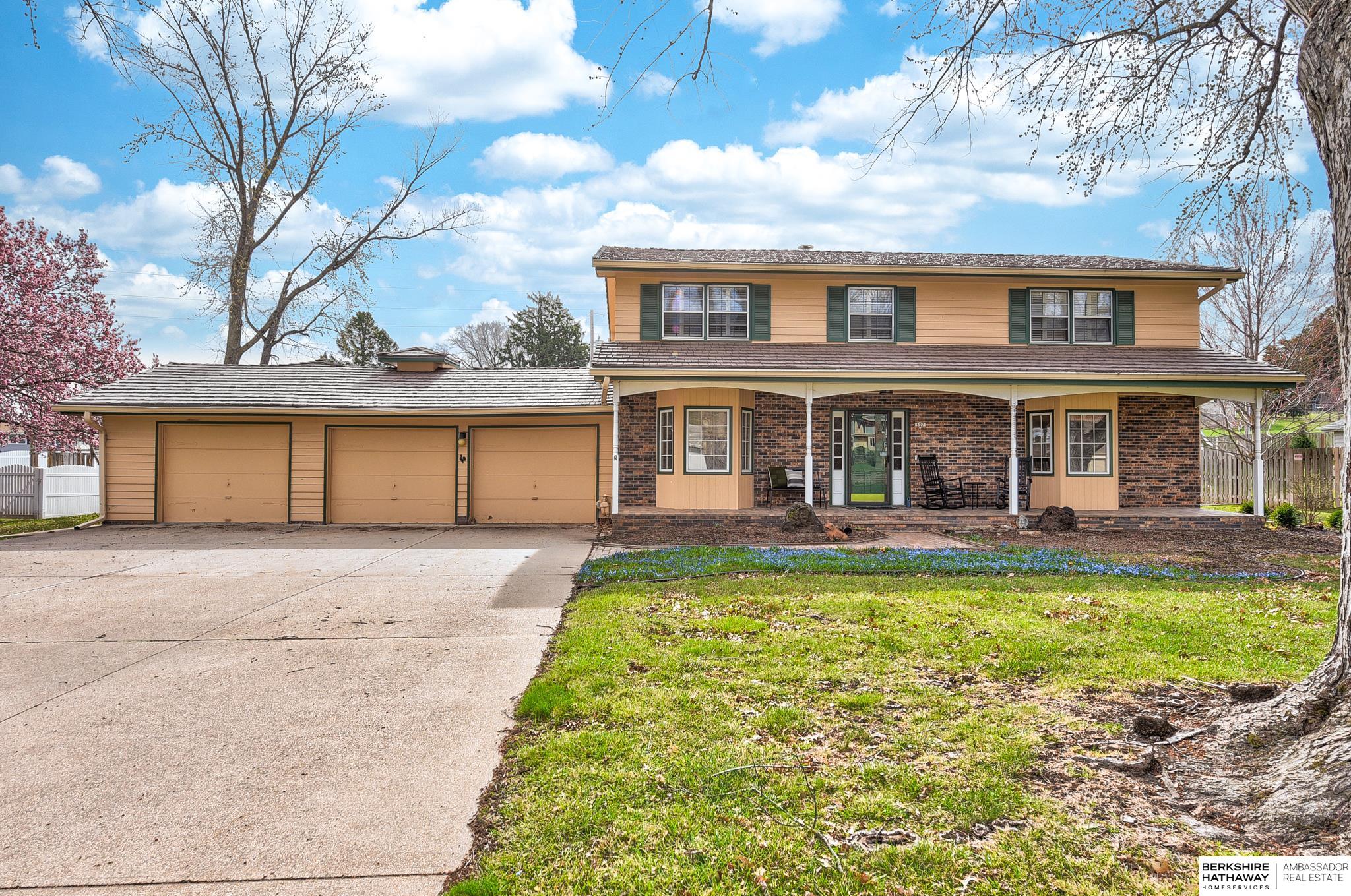 607 Meadow Road