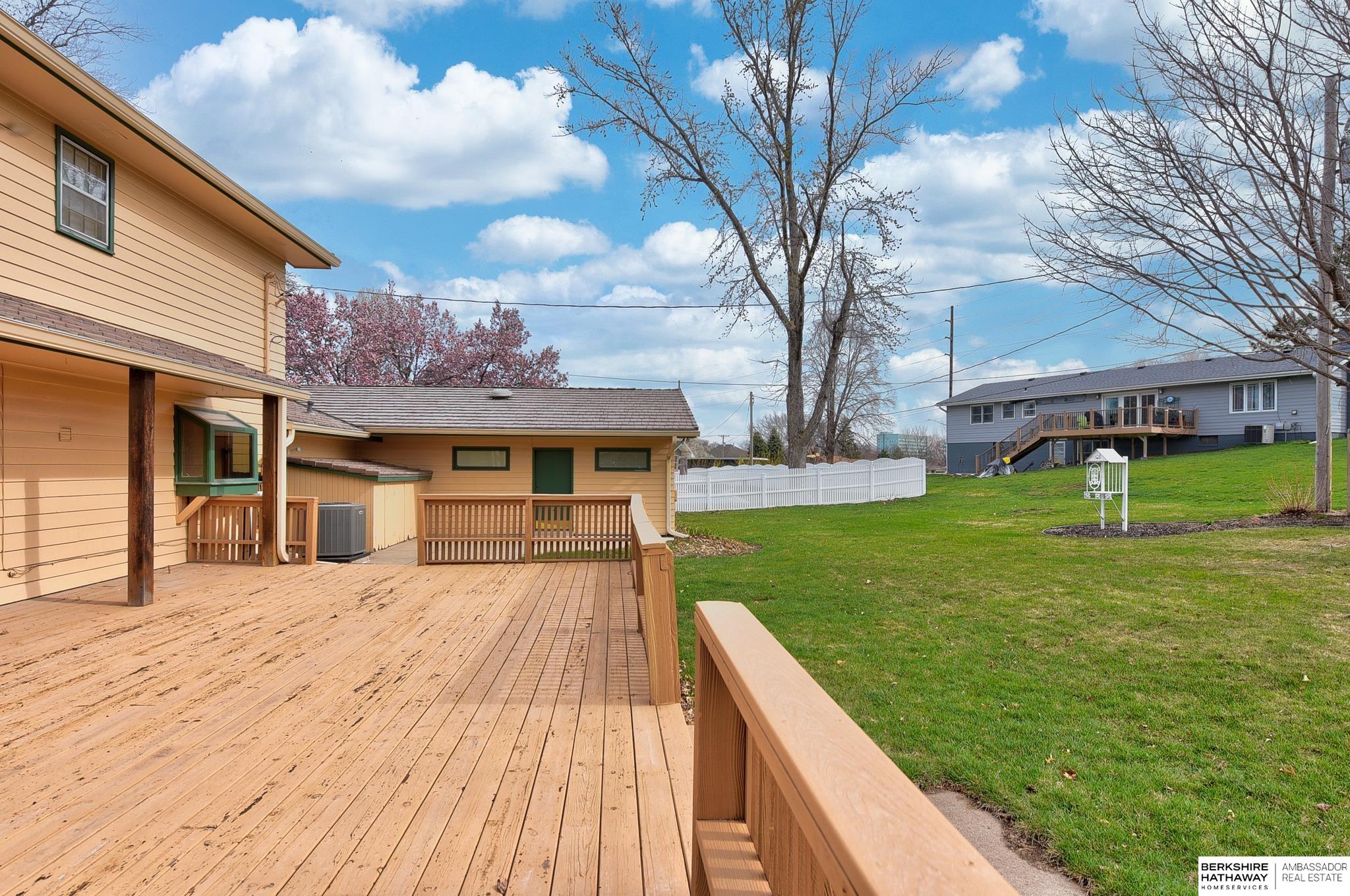 607 Meadow Road