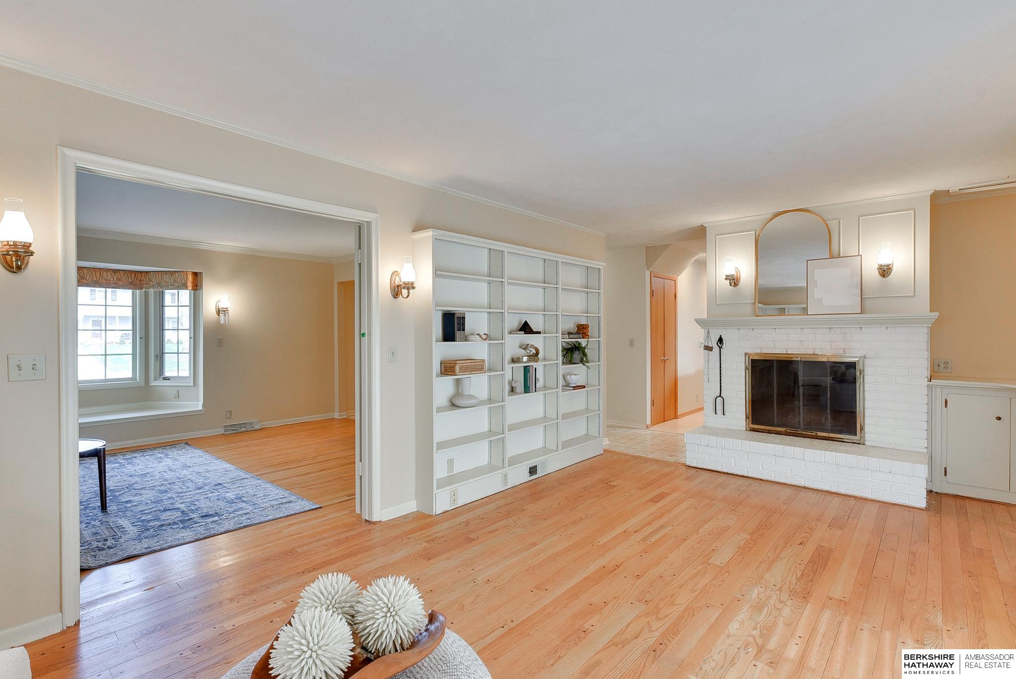 607 Meadow Road