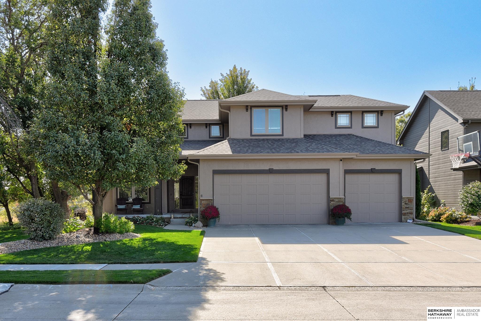19503 Harney Street