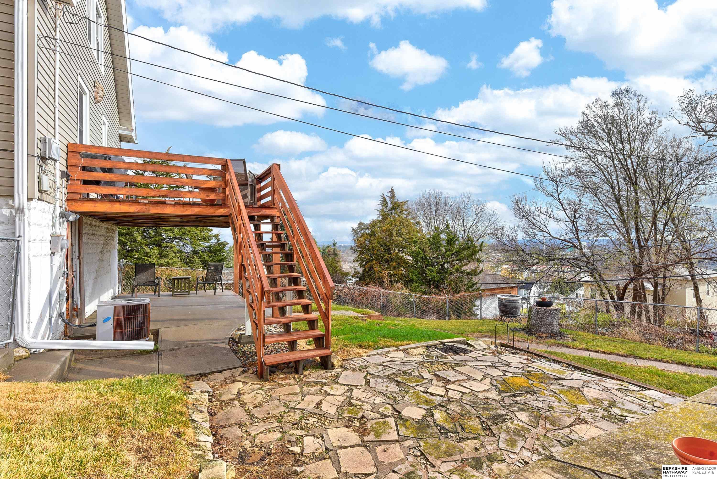 1315 S 8th Street