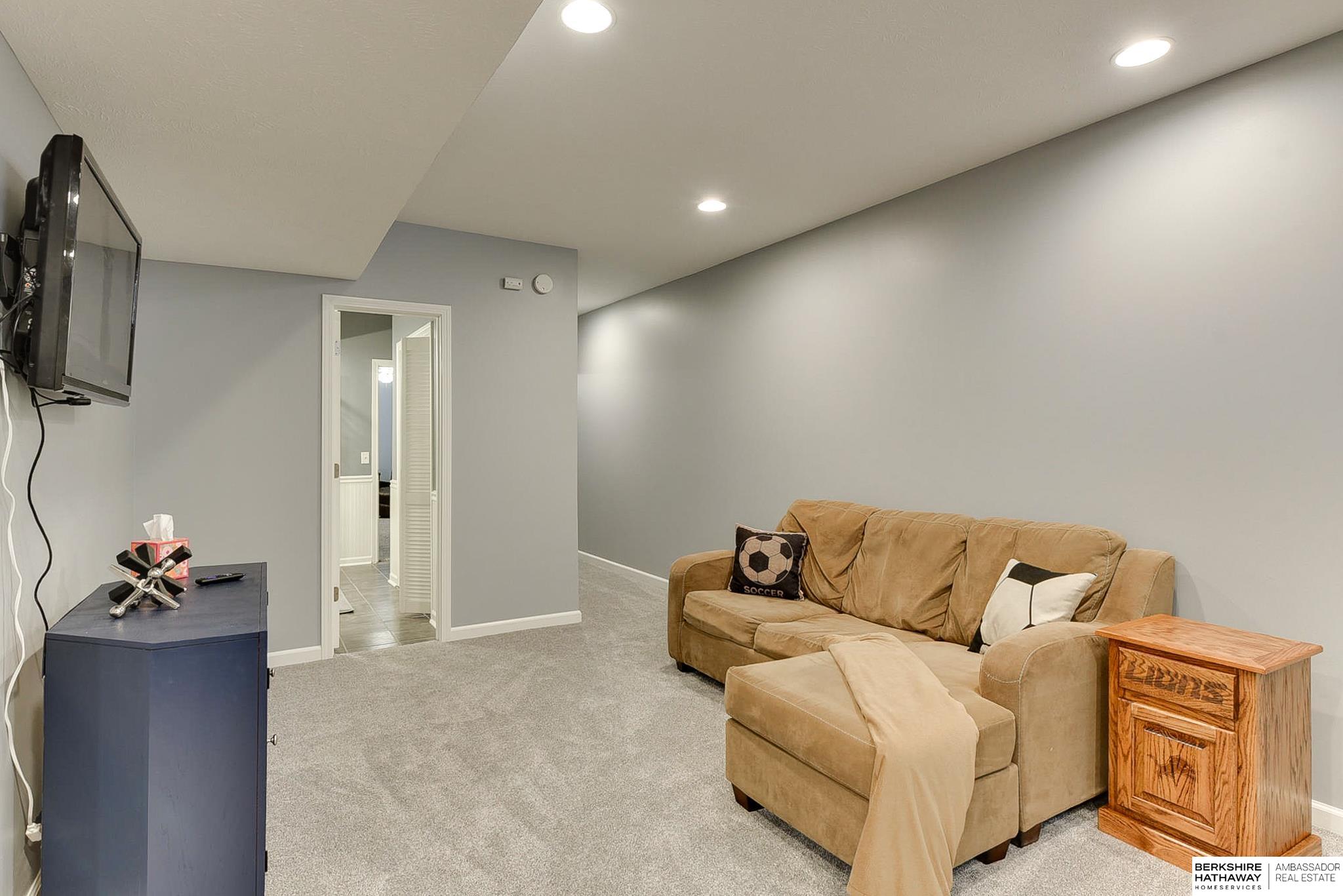417 N 163rd Street