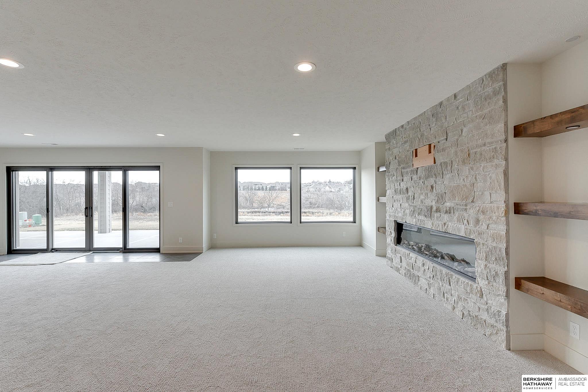 11723 Cove Hollow Drive