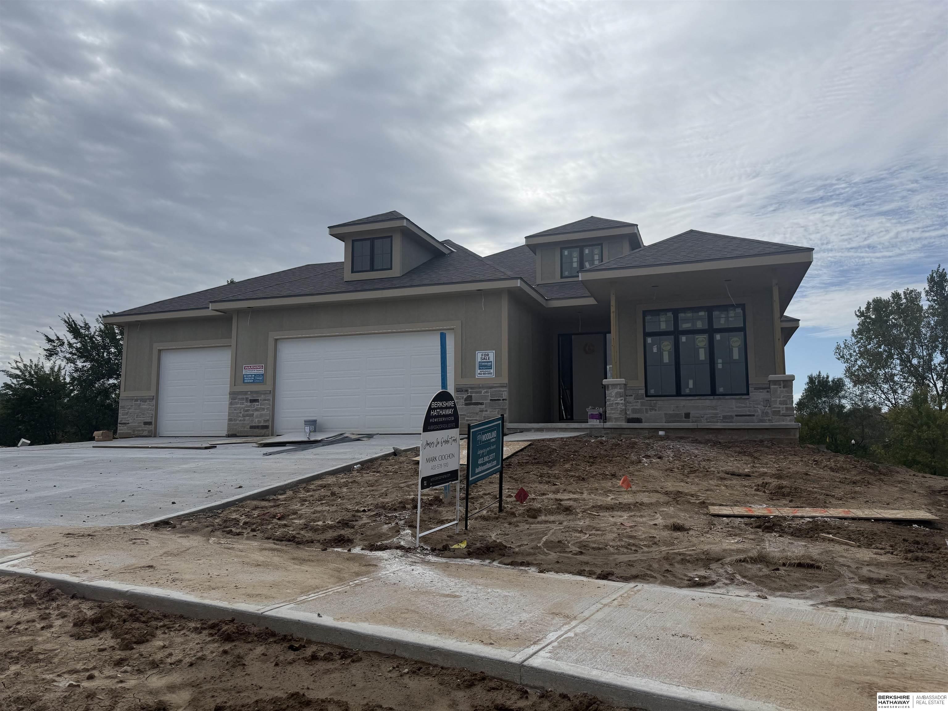 11723 Cove Hollow Drive