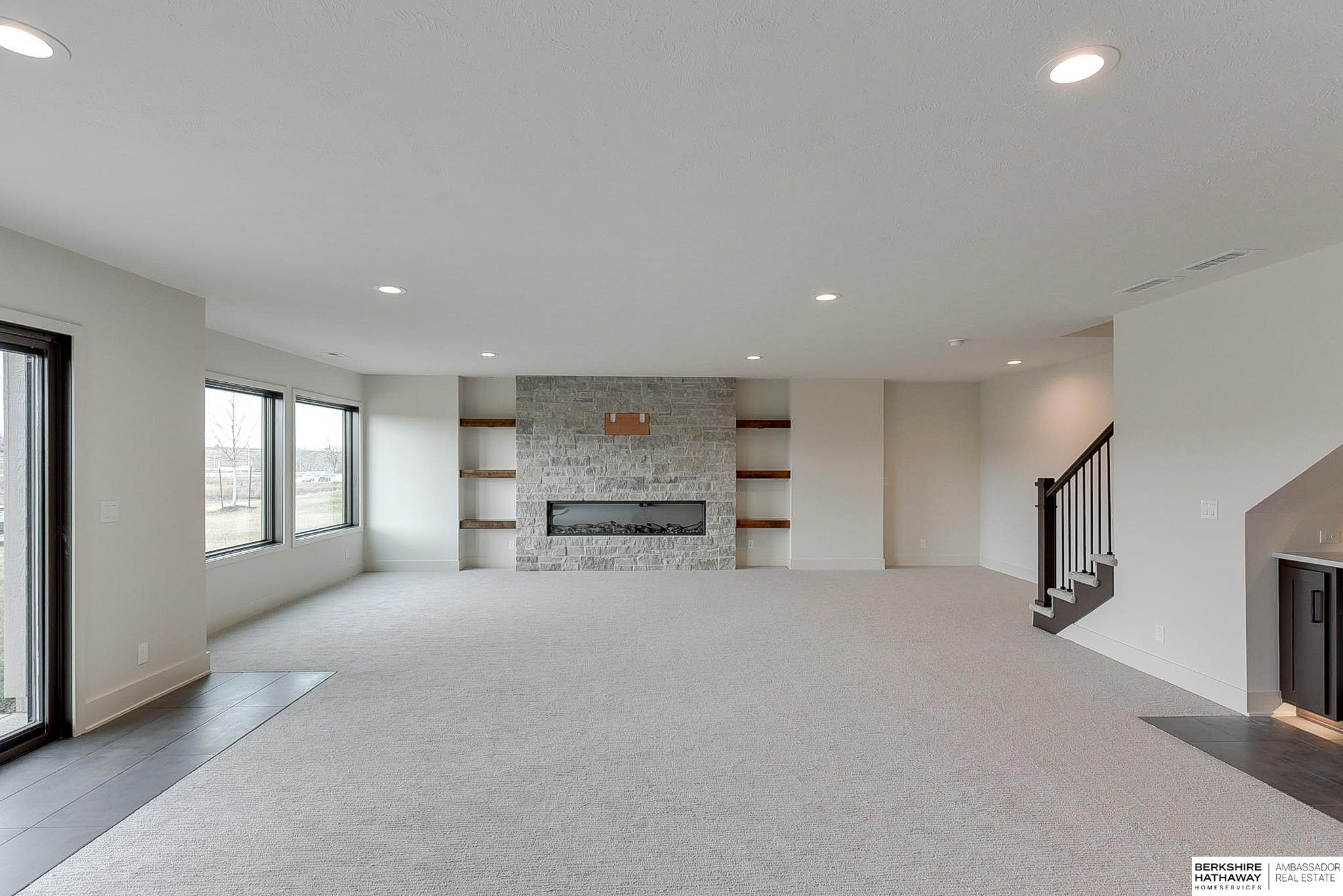 11723 Cove Hollow Drive