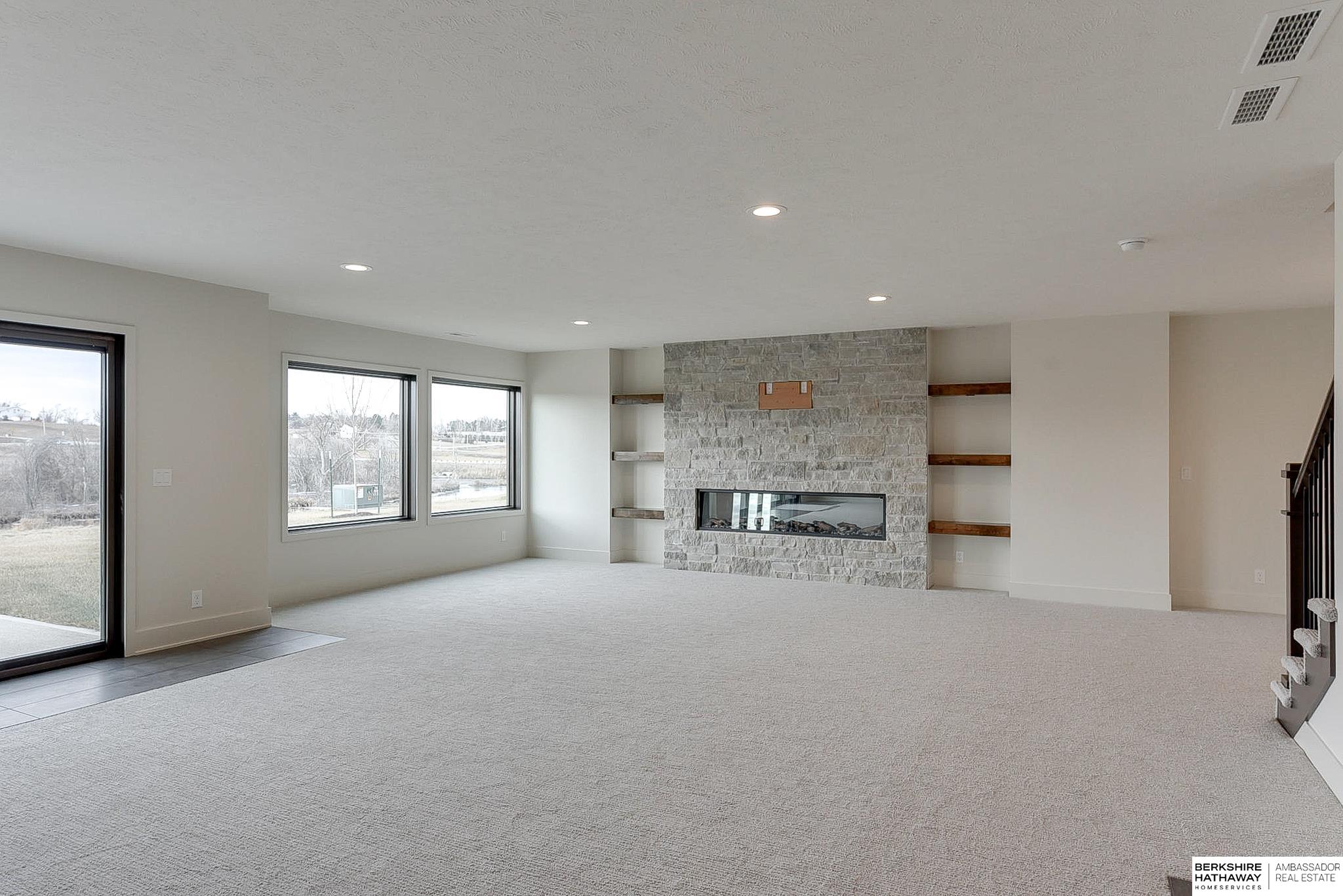 11723 Cove Hollow Drive