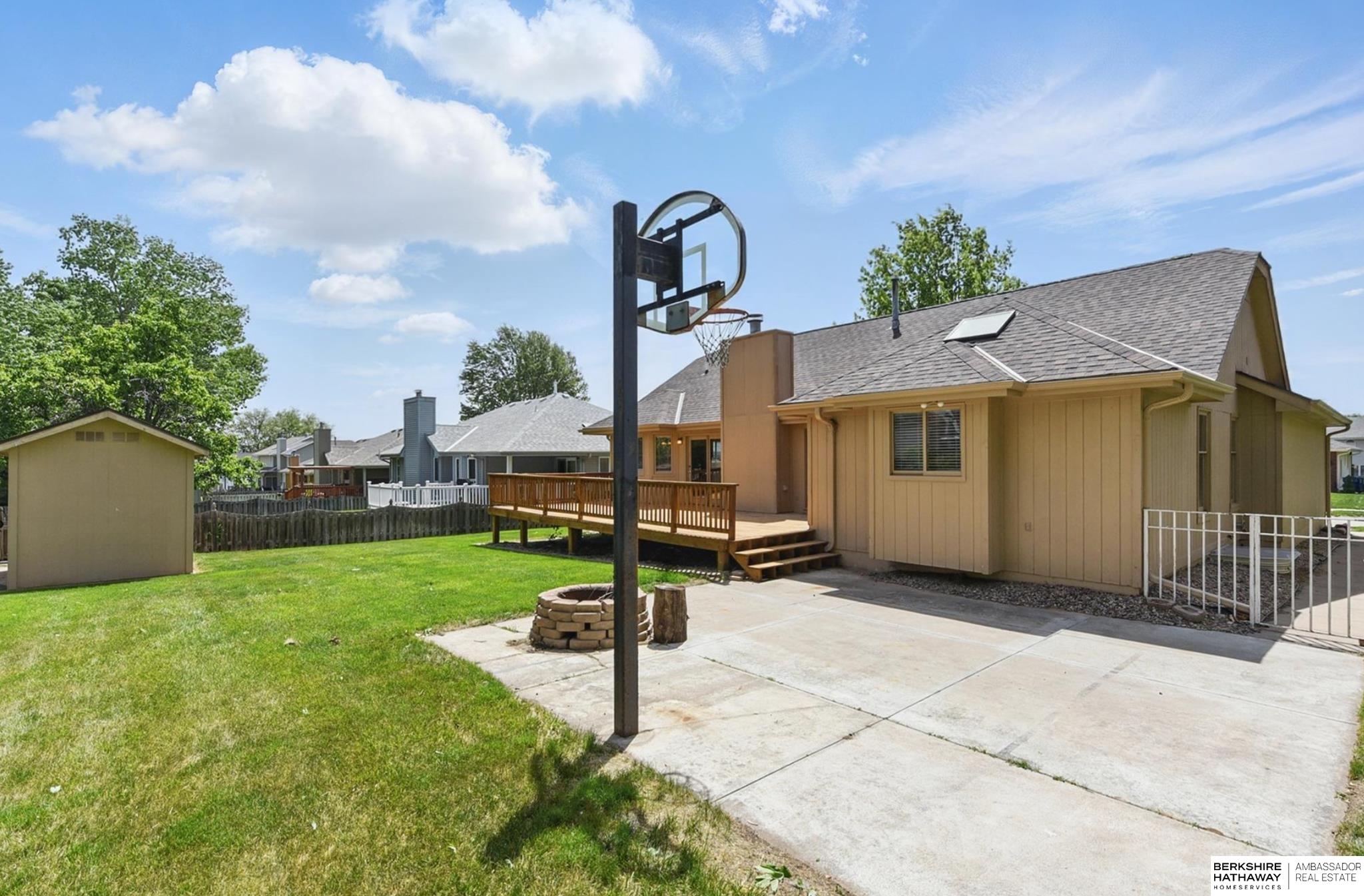 1910 Skyhawk Avenue