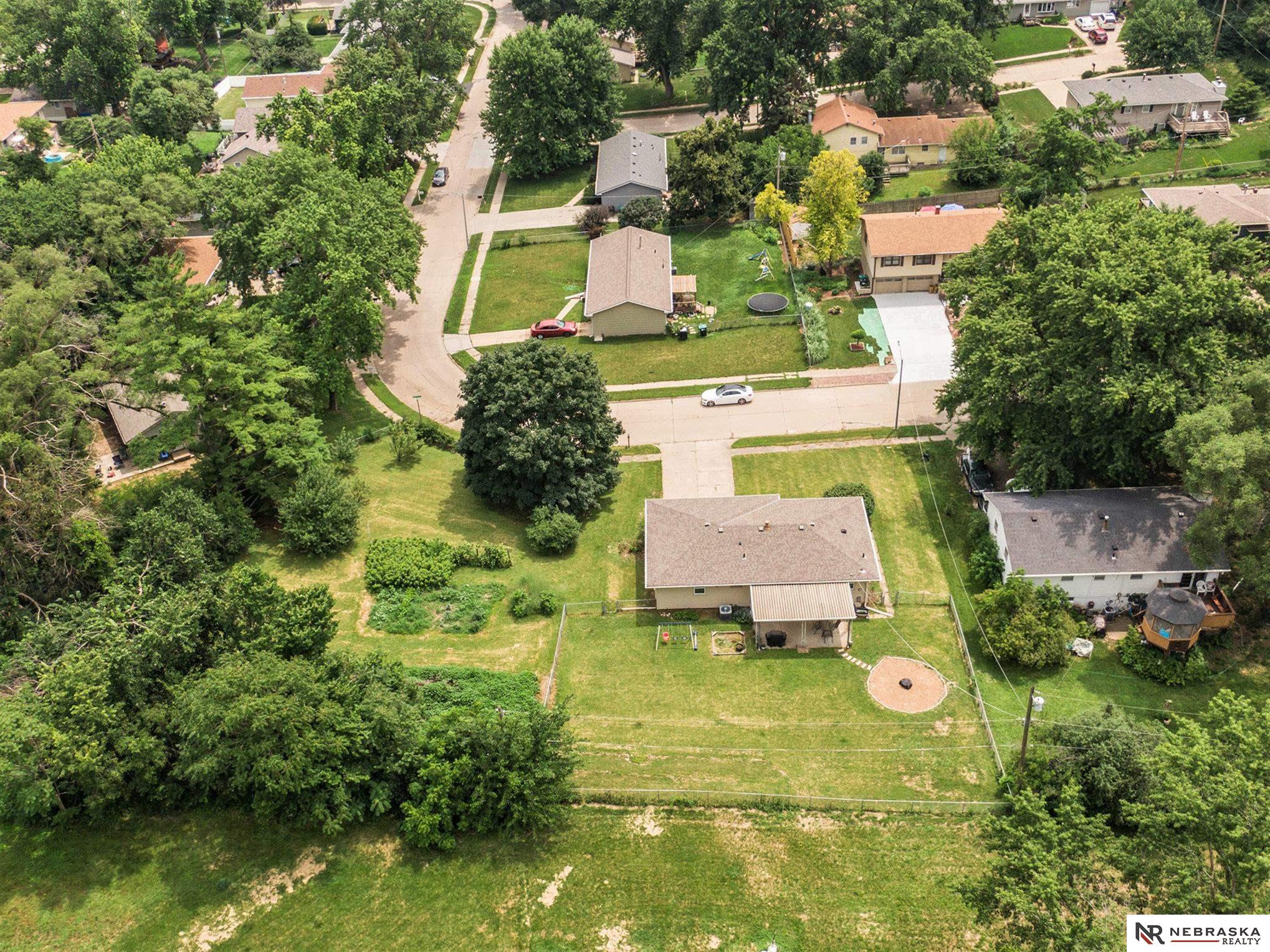 7716 Manderson Circle