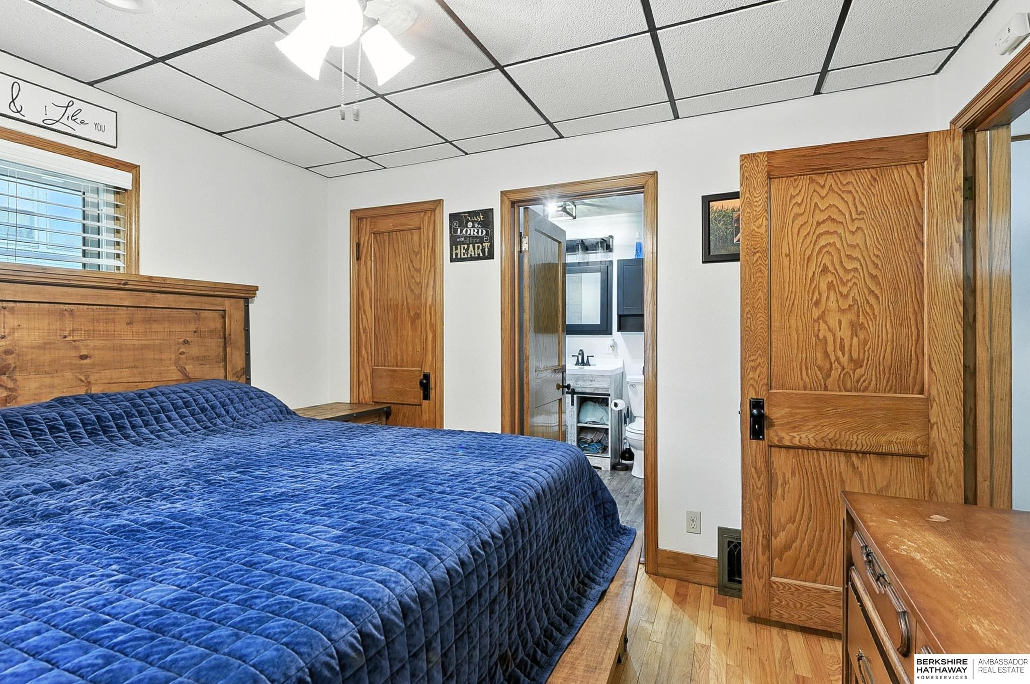 528 E 14th Street