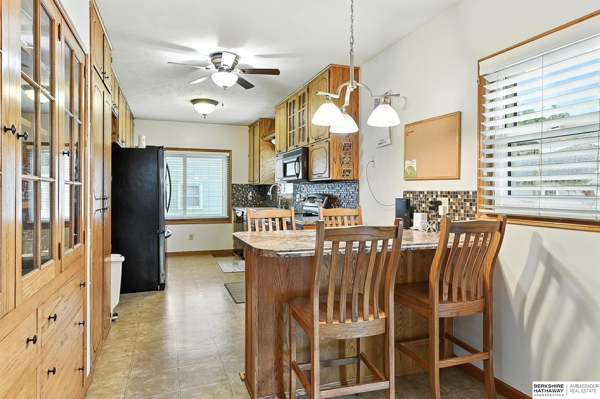 528 E 14th Street