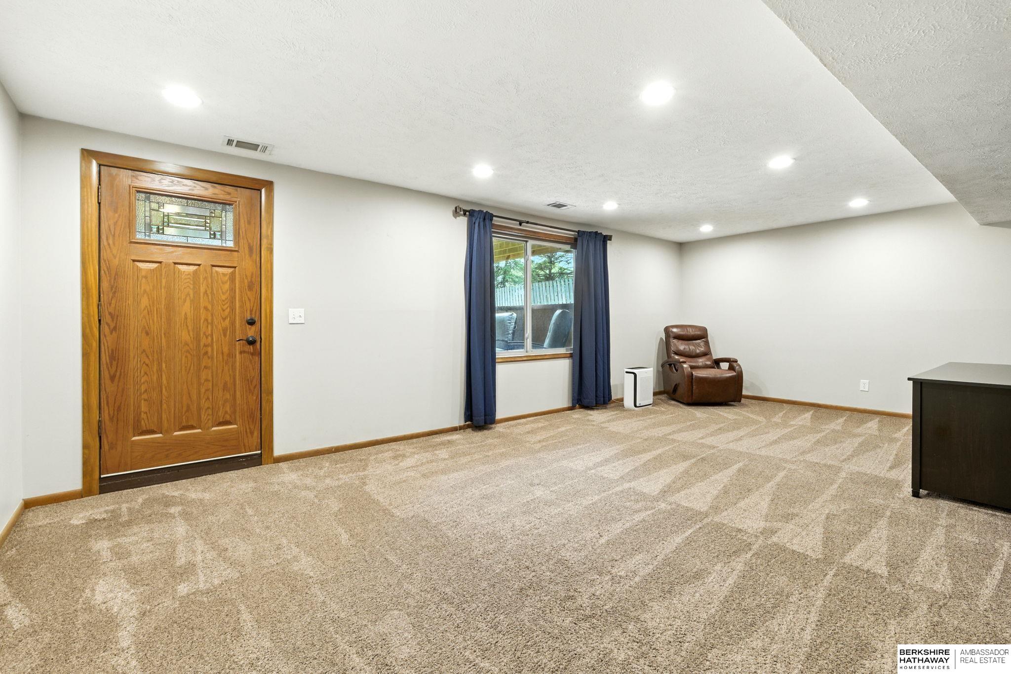 12805 Southdale Drive