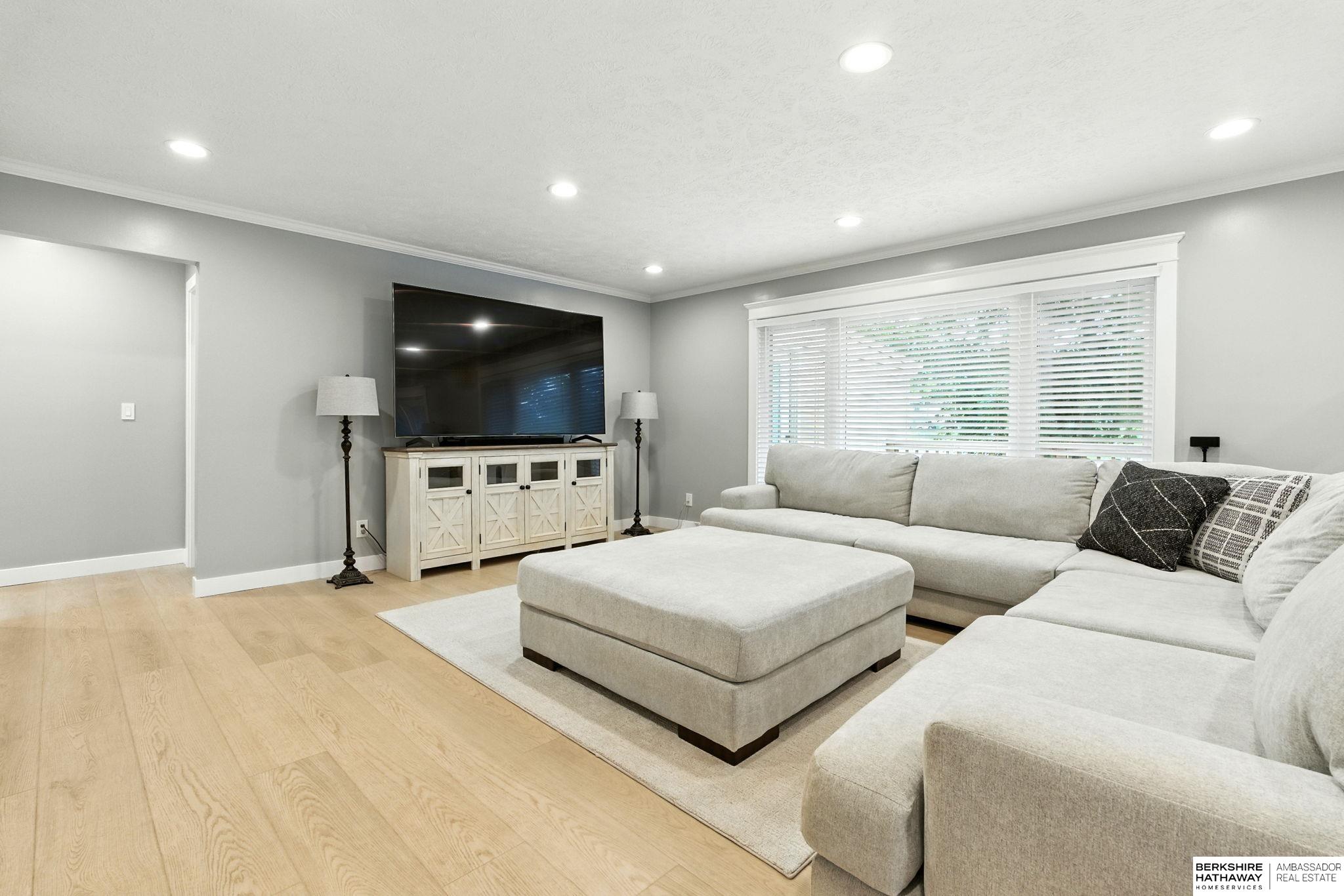 12805 Southdale Drive