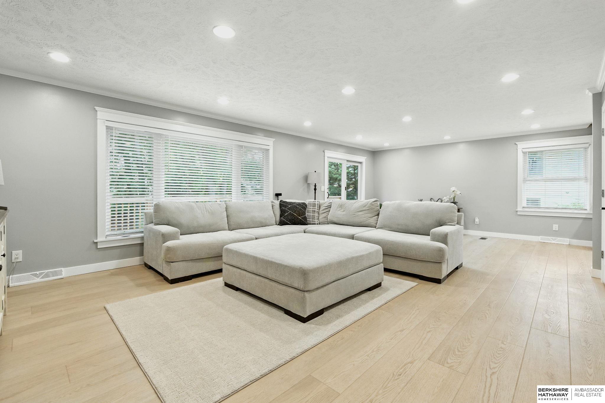 12805 Southdale Drive