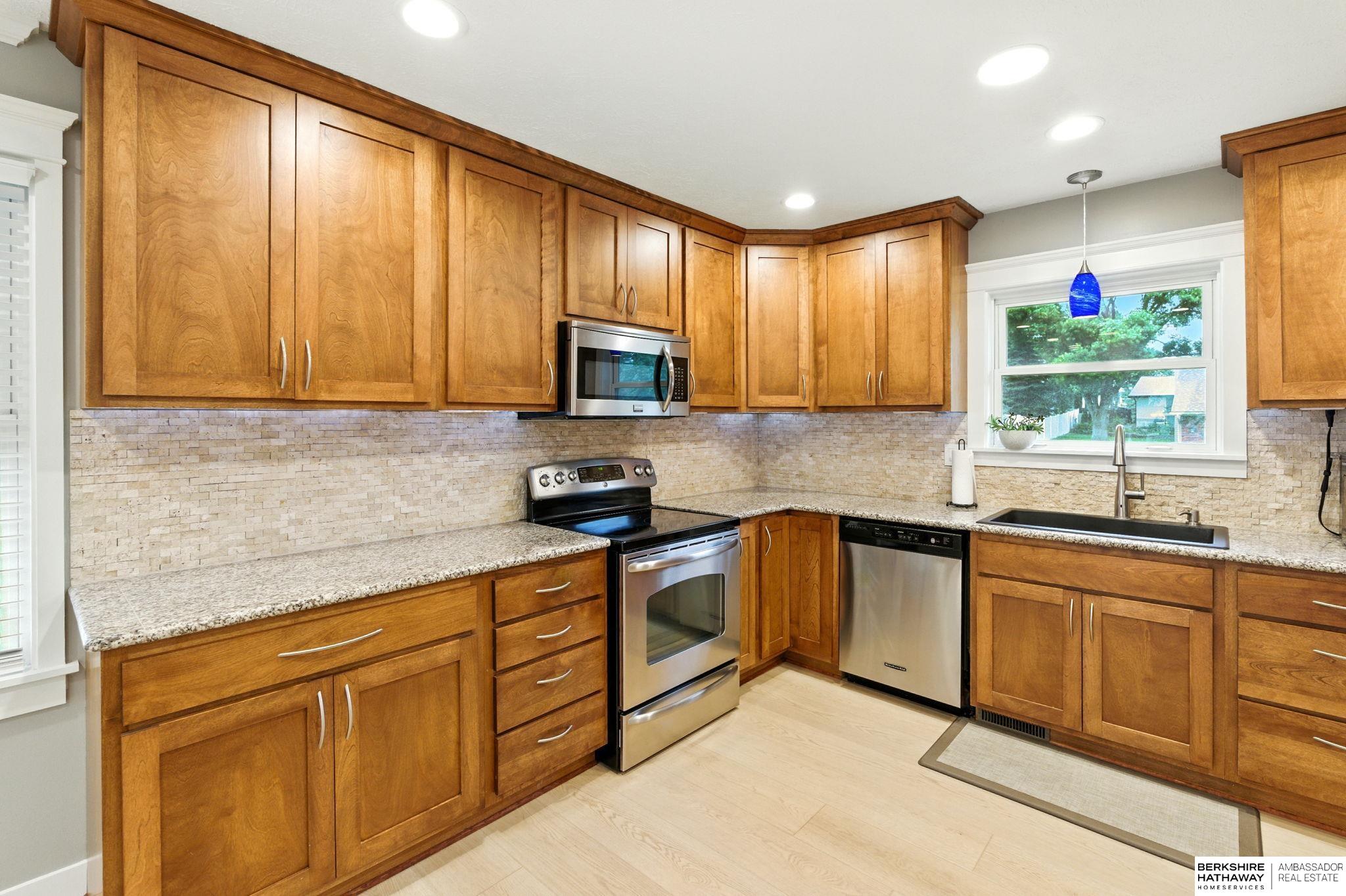 12805 Southdale Drive
