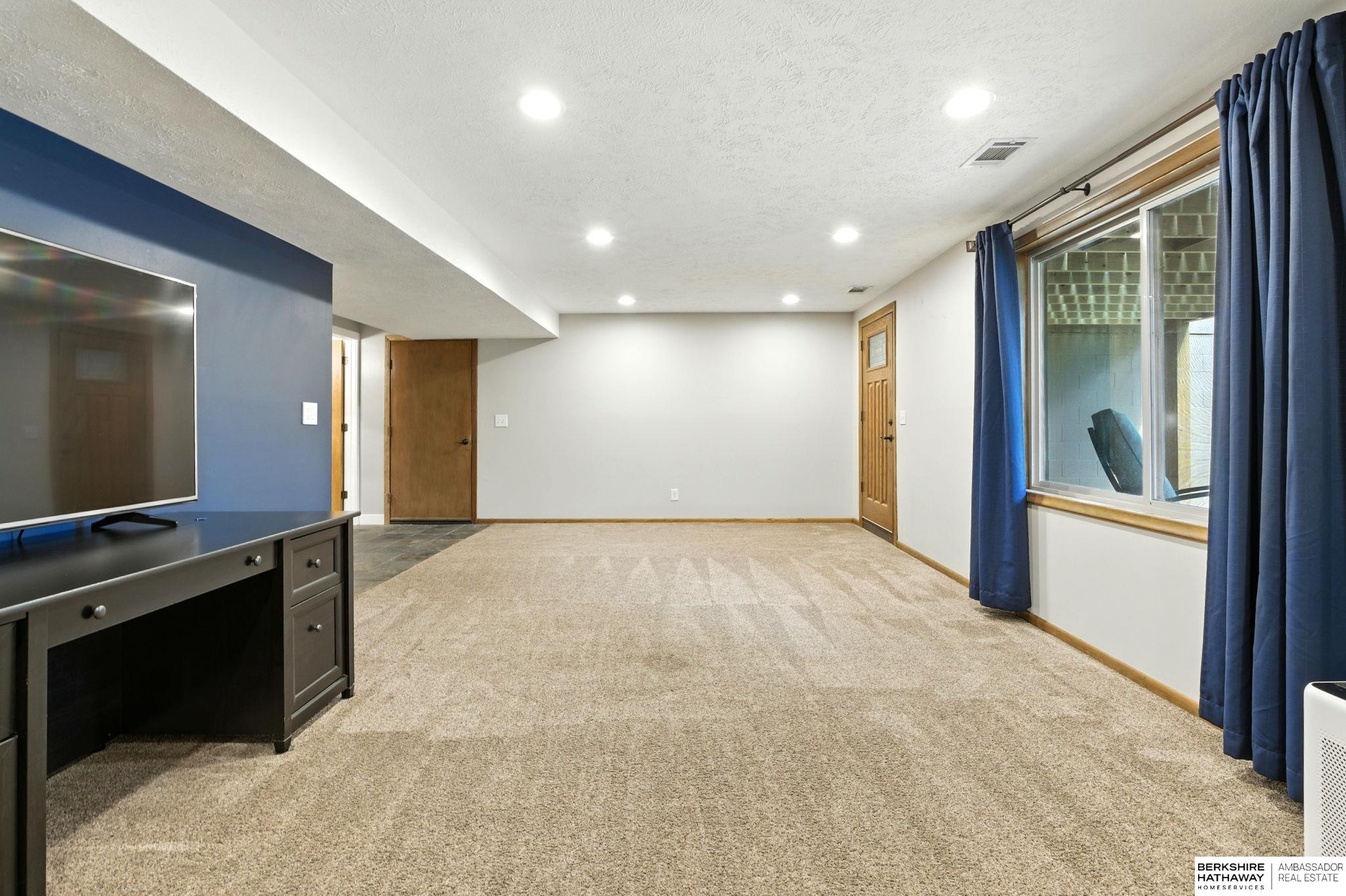 12805 Southdale Drive
