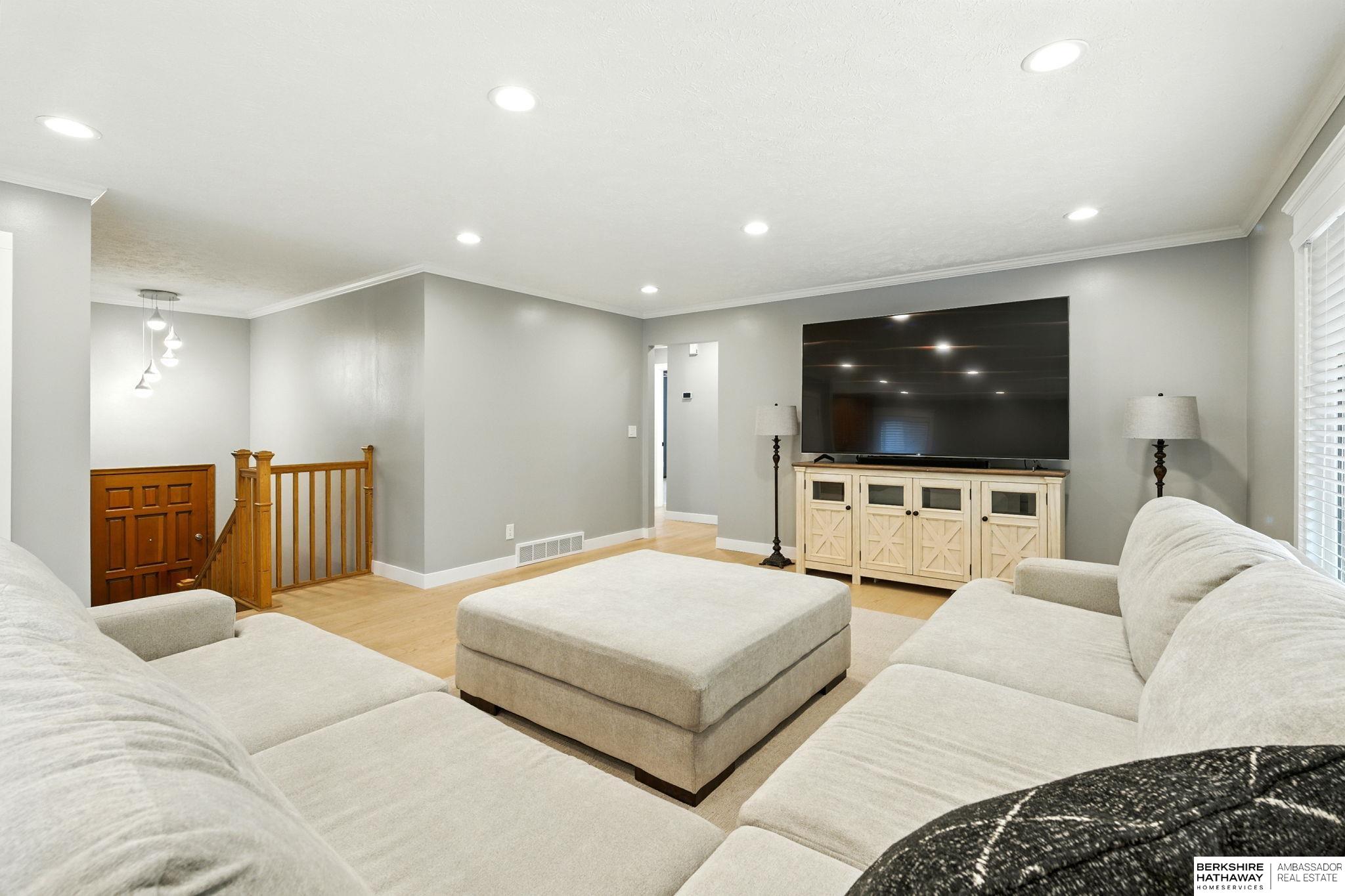 12805 Southdale Drive