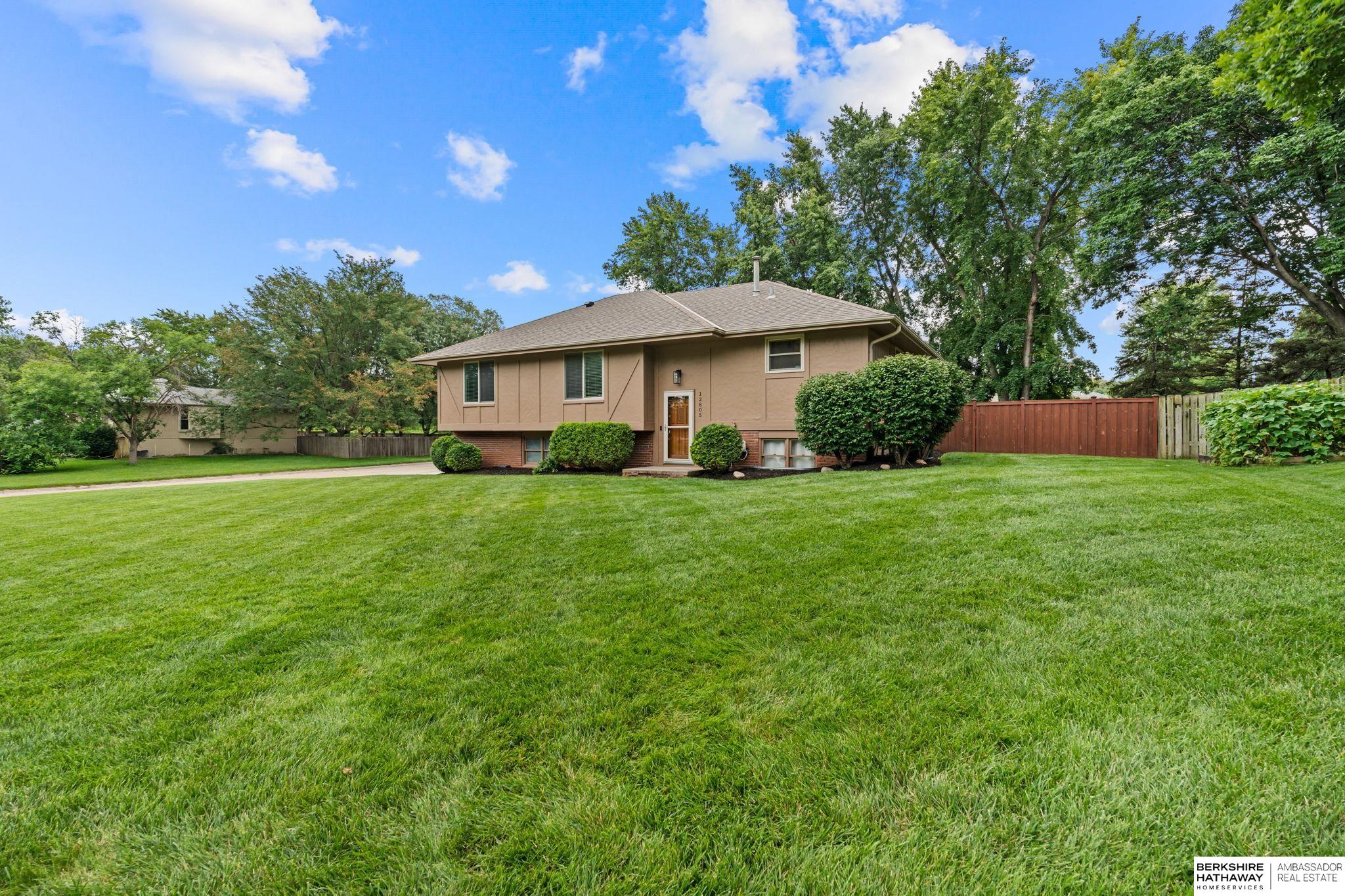 12805 Southdale Drive