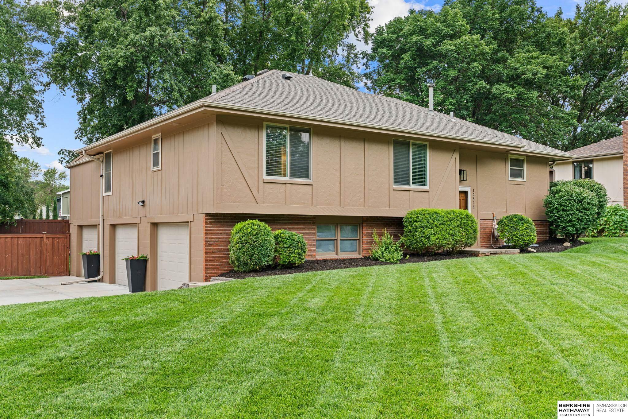 12805 Southdale Drive