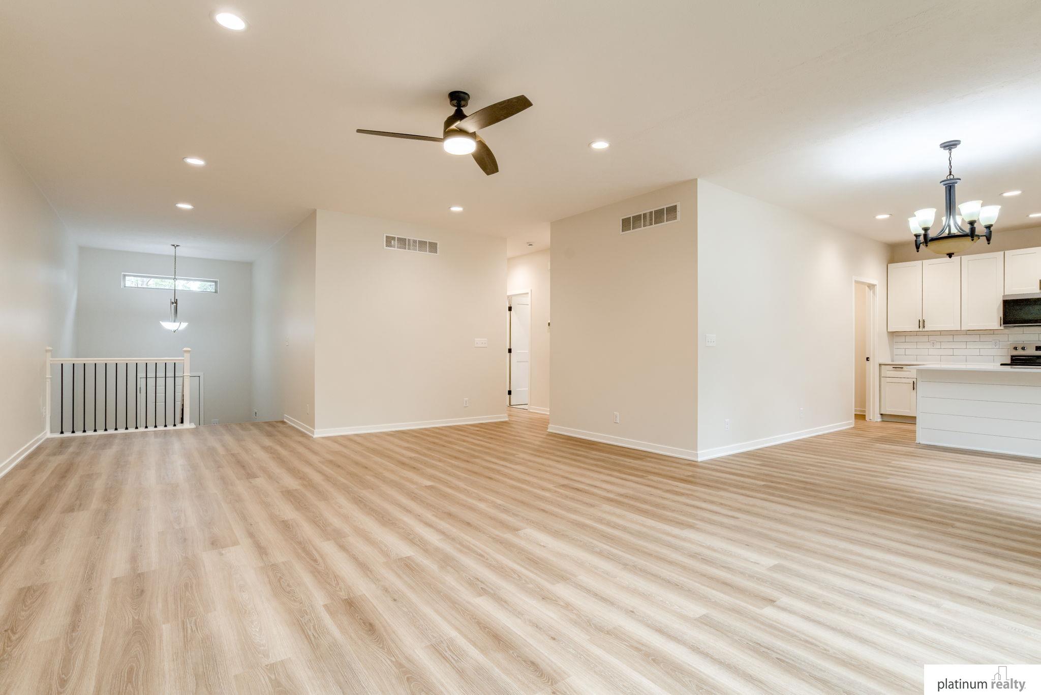 117 W Edwin Street