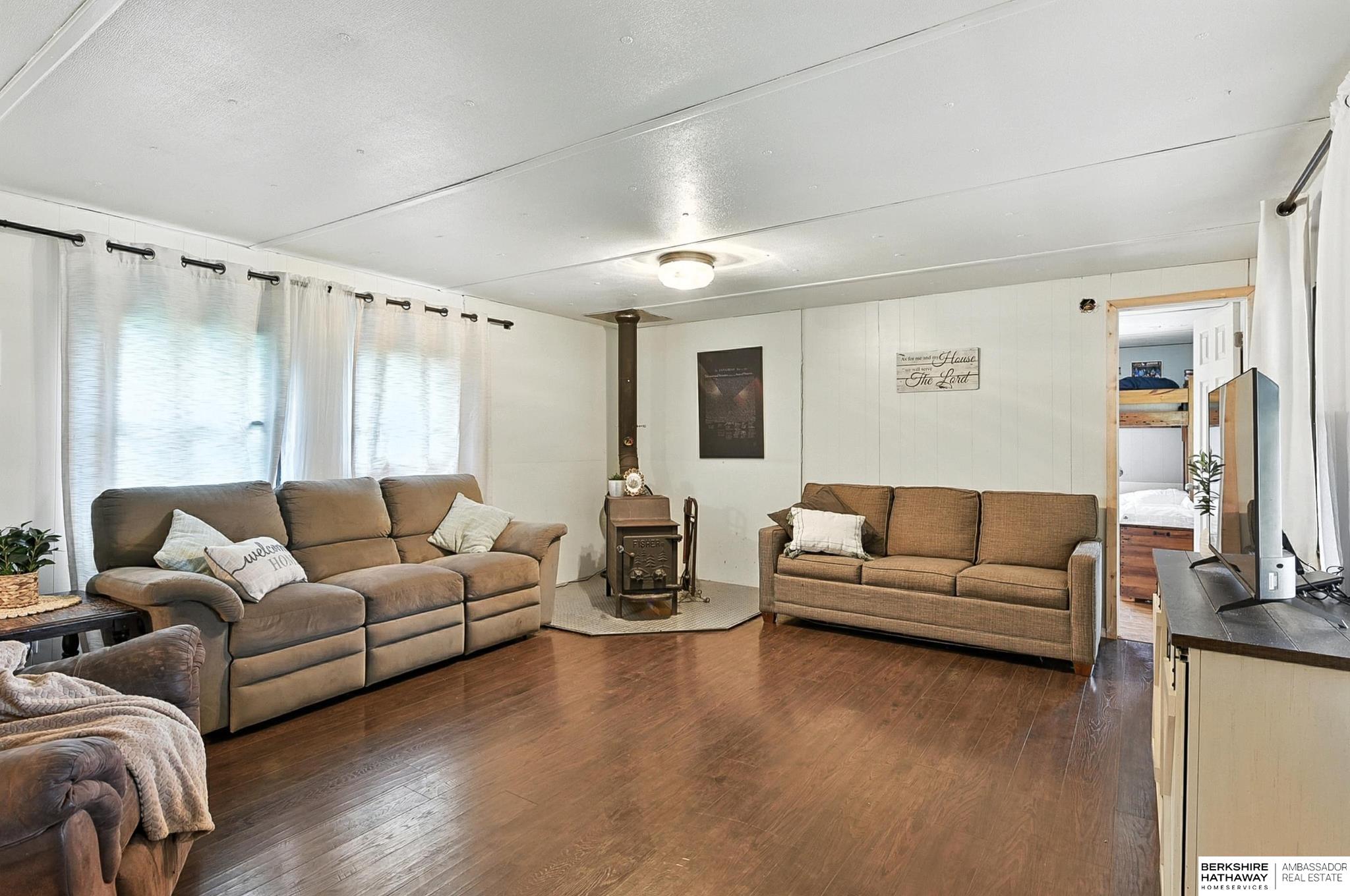 2262 Old Highway 118