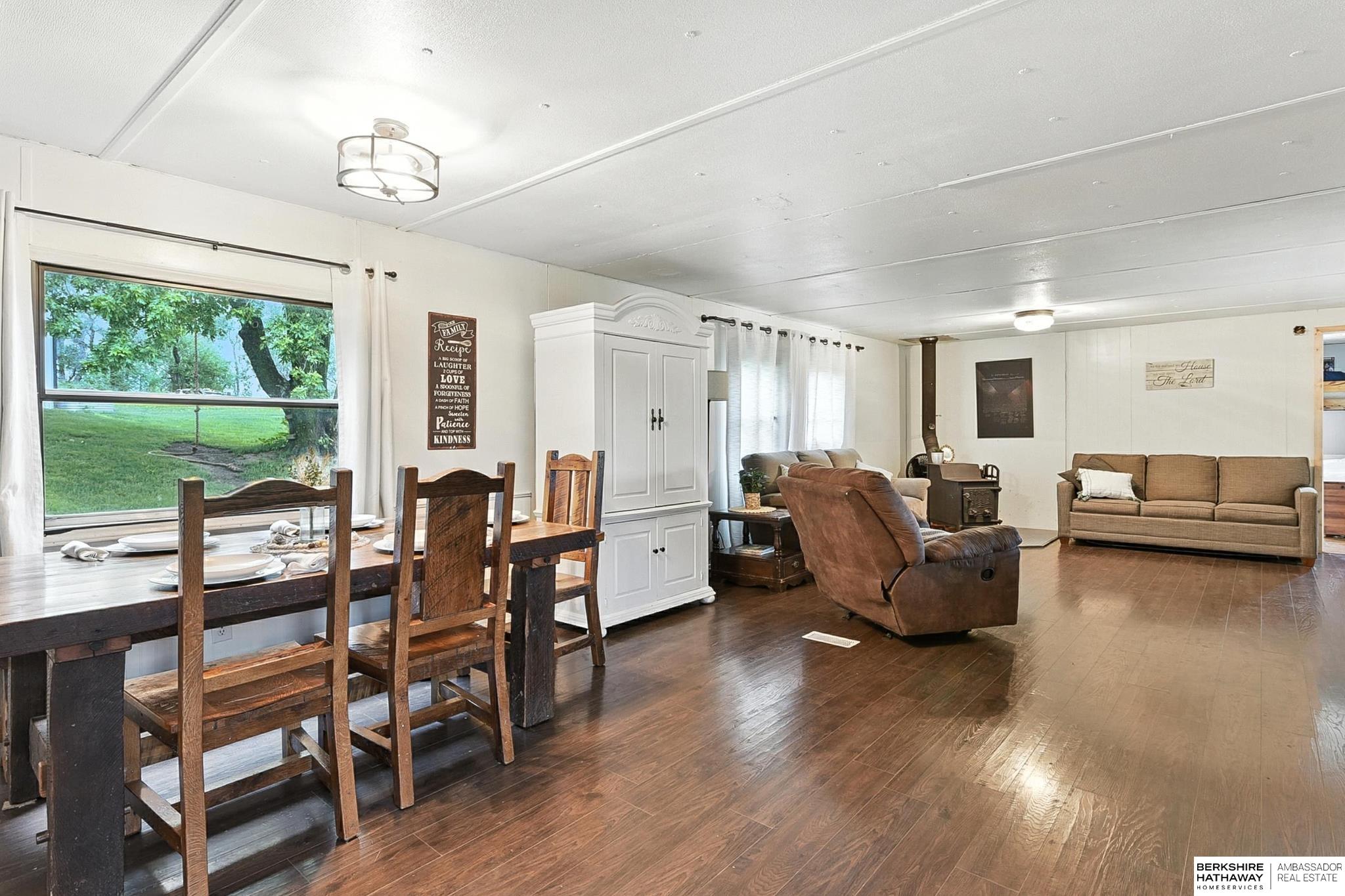 2262 Old Highway 118