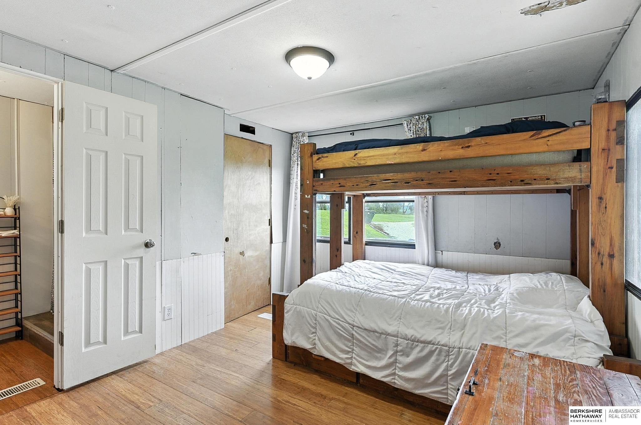 2262 Old Highway 118