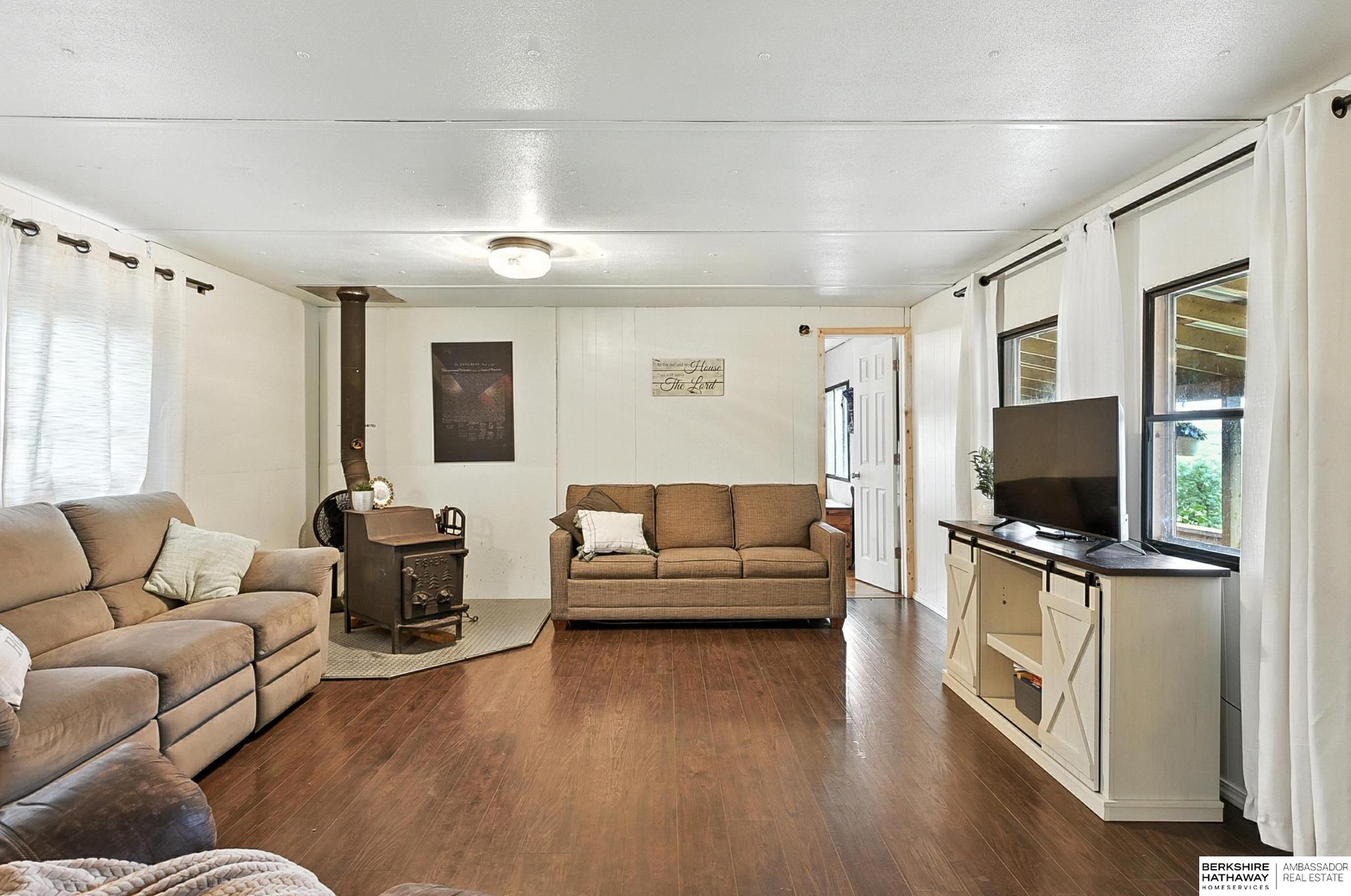 2262 Old Highway 118