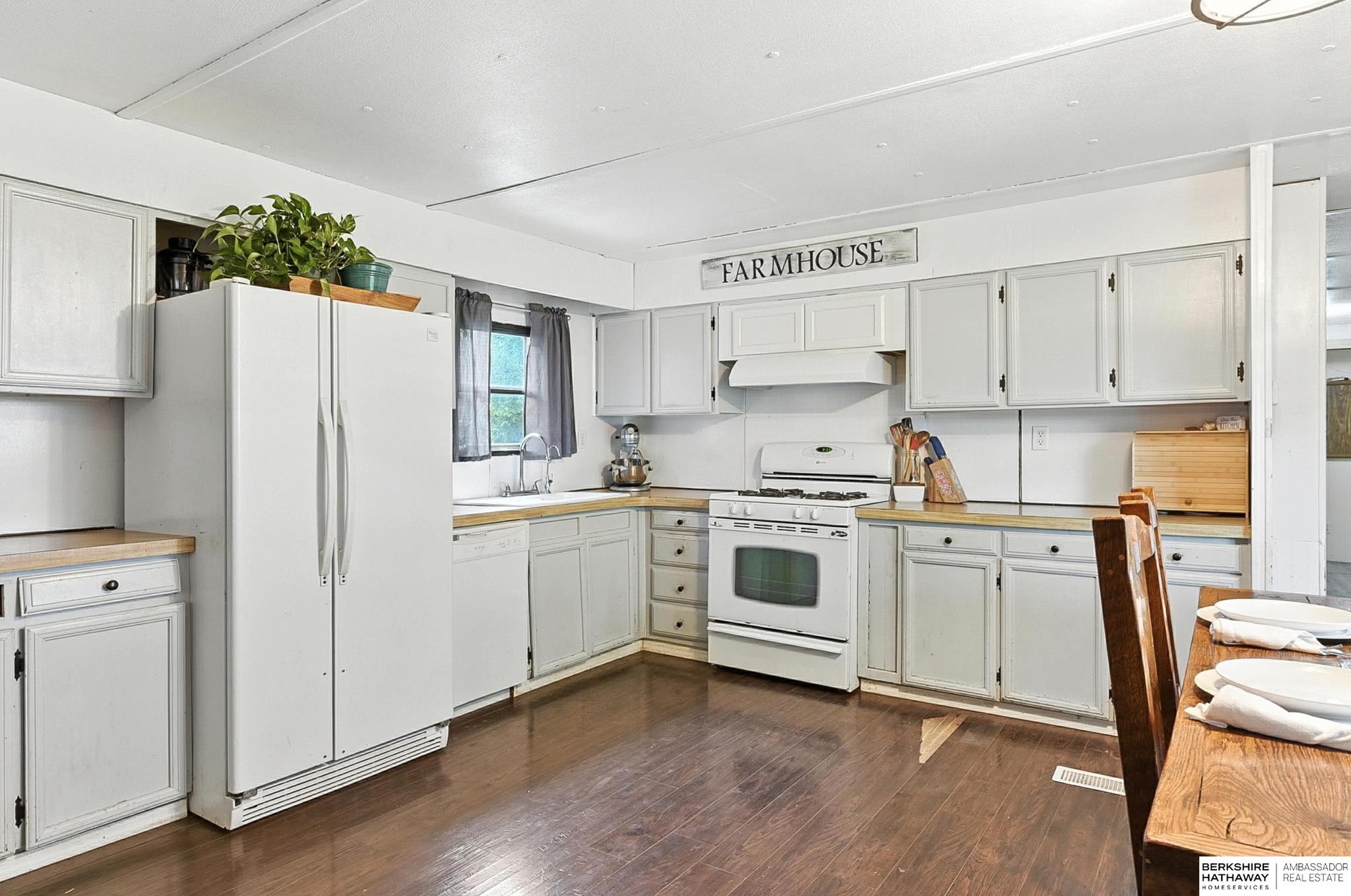 2262 Old Highway 118